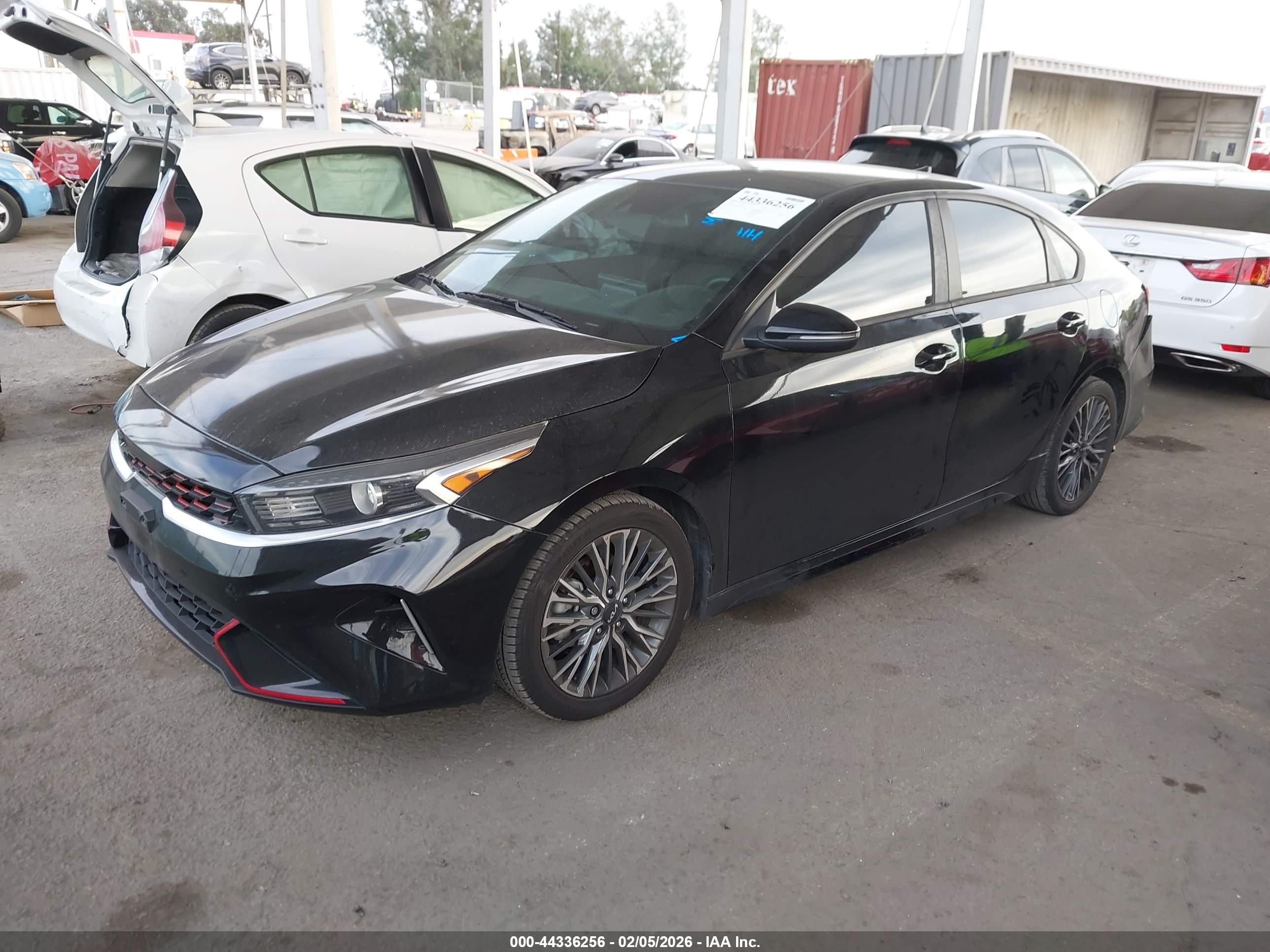 KIA FORTE image 2