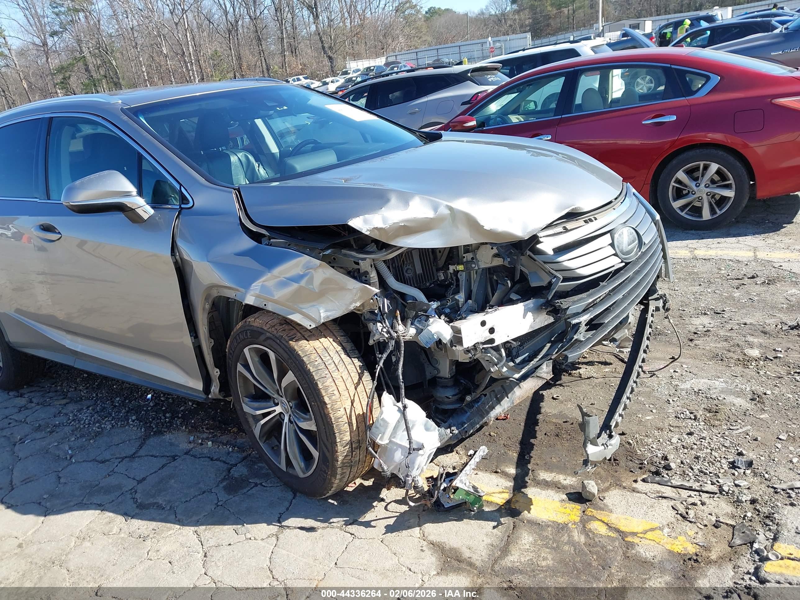 LEXUS RX image 6
