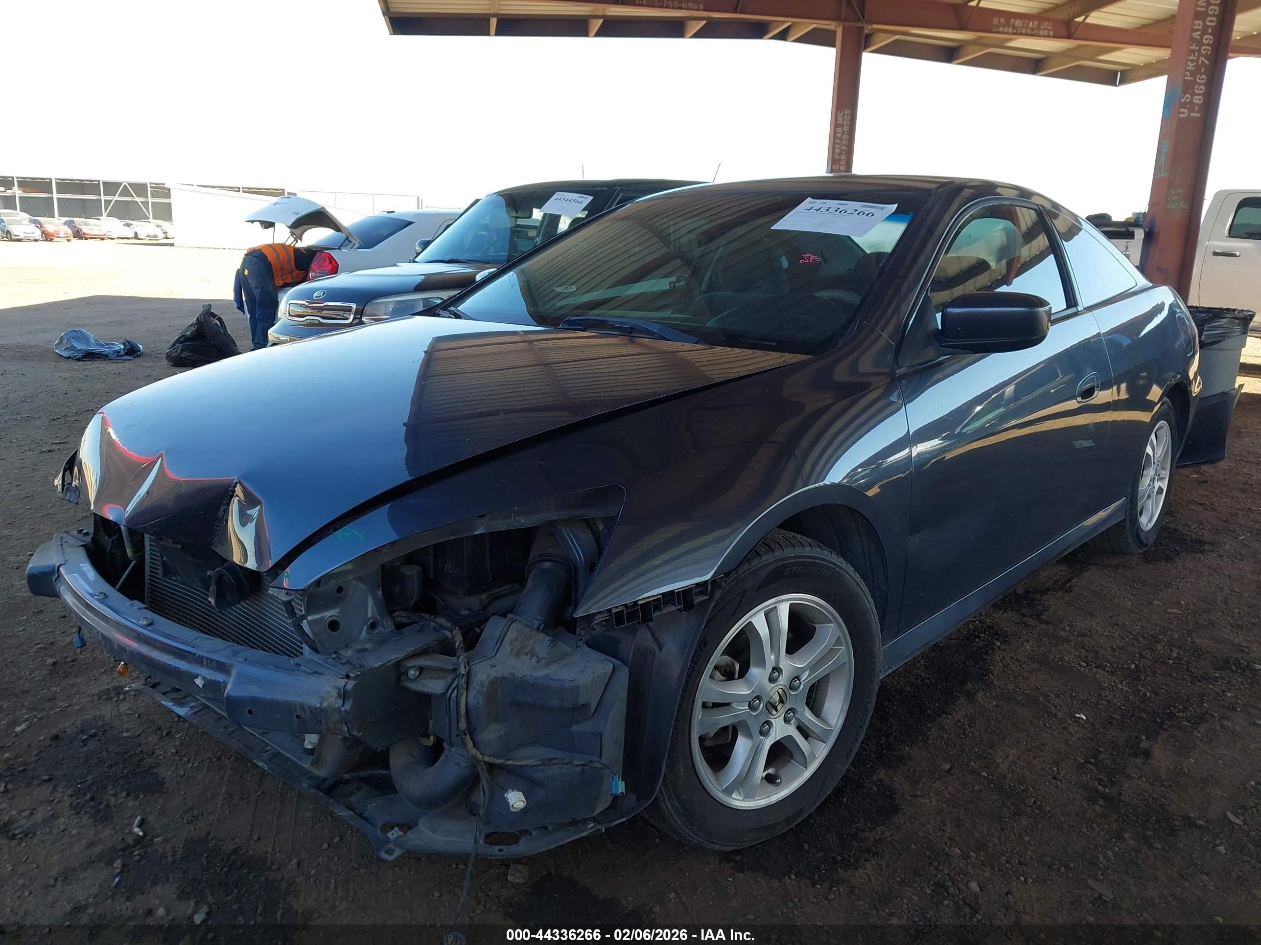 HONDA ACCORD image 2