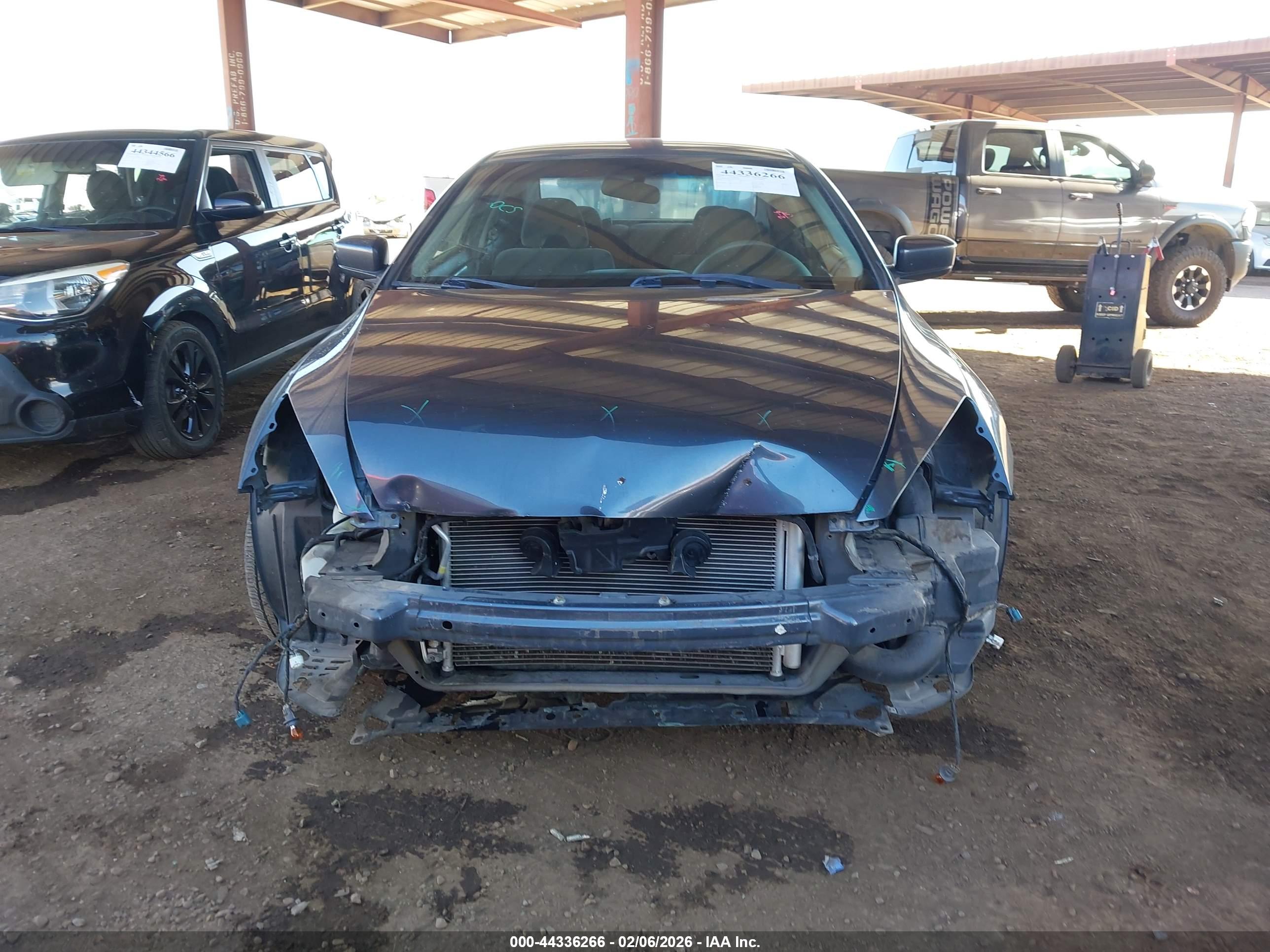 HONDA ACCORD image 6