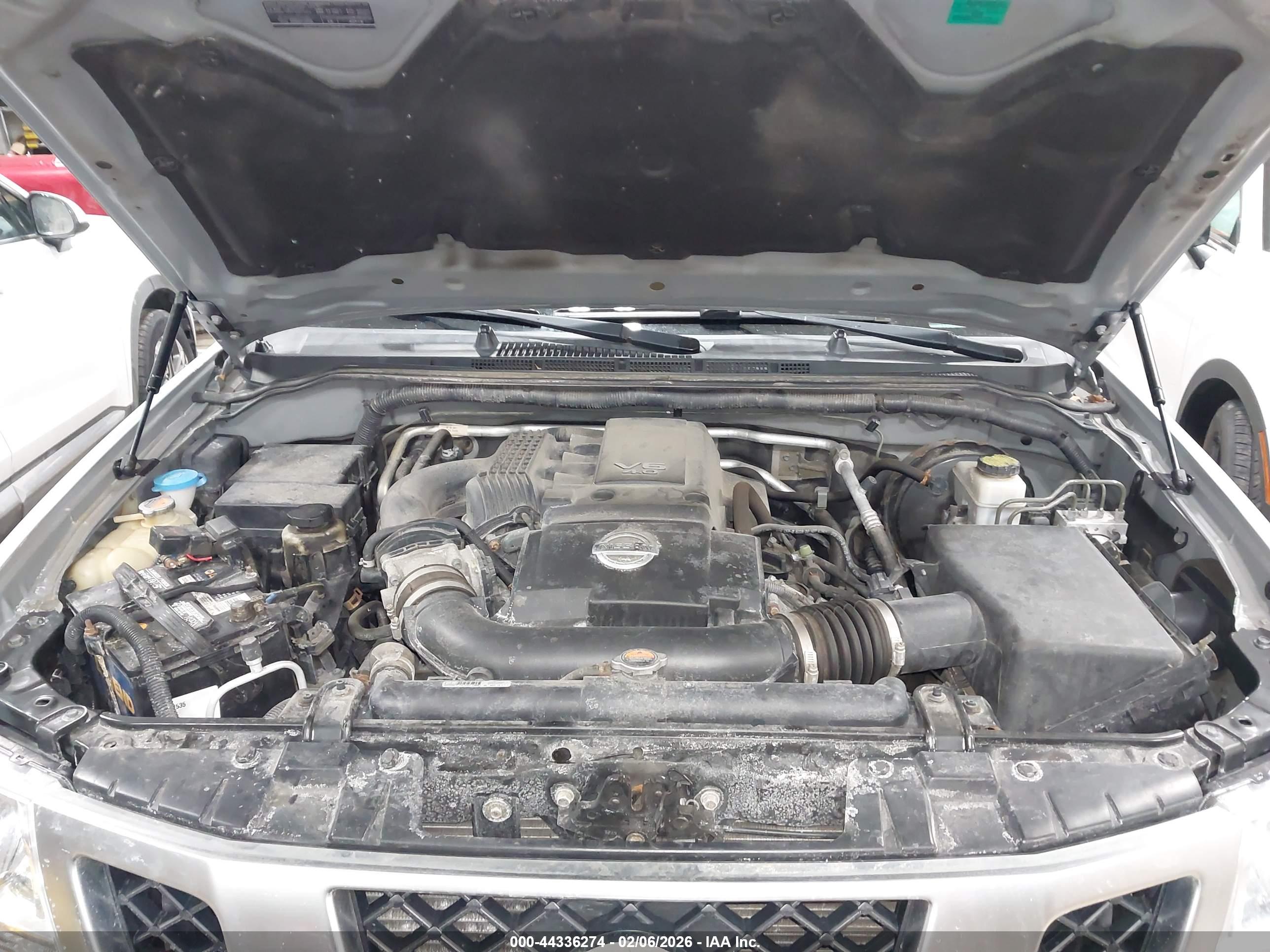 NISSAN FRONTIER image 10