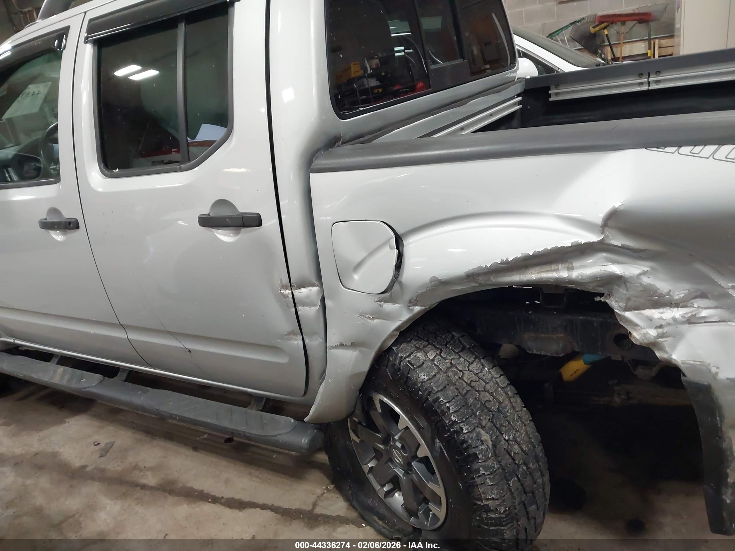 NISSAN FRONTIER image 6