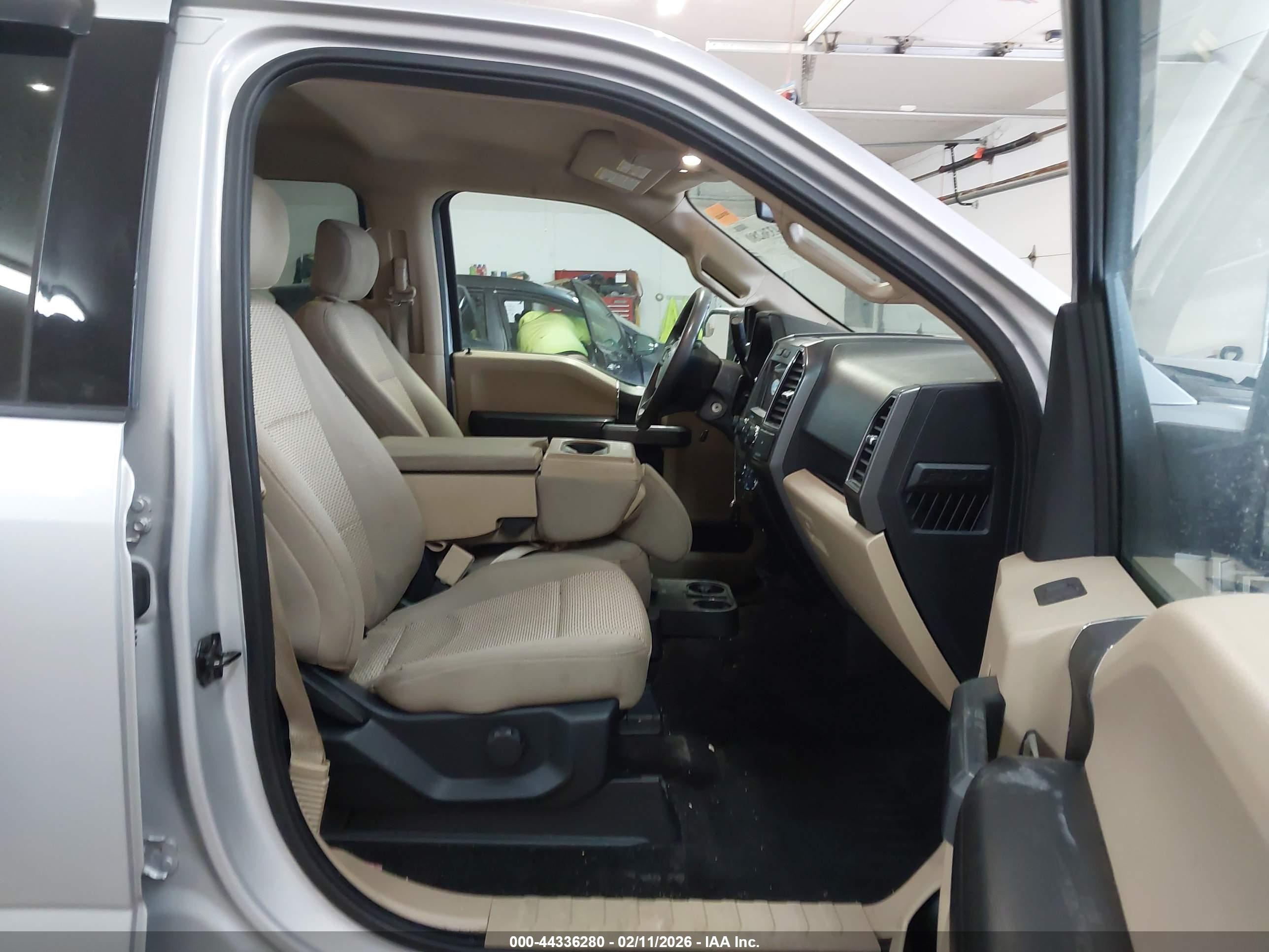 FORD F-150 image 5