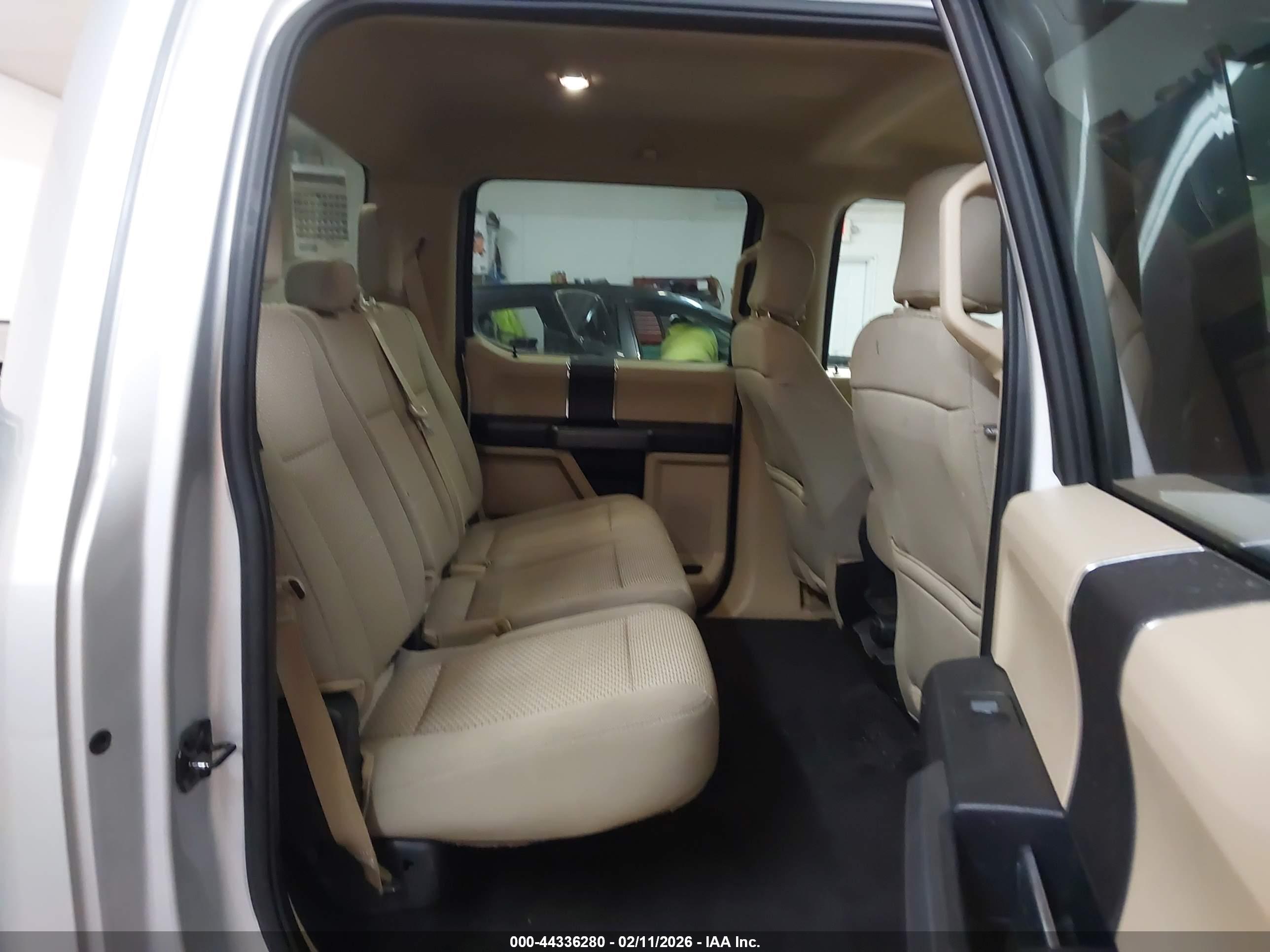 FORD F-150 image 8
