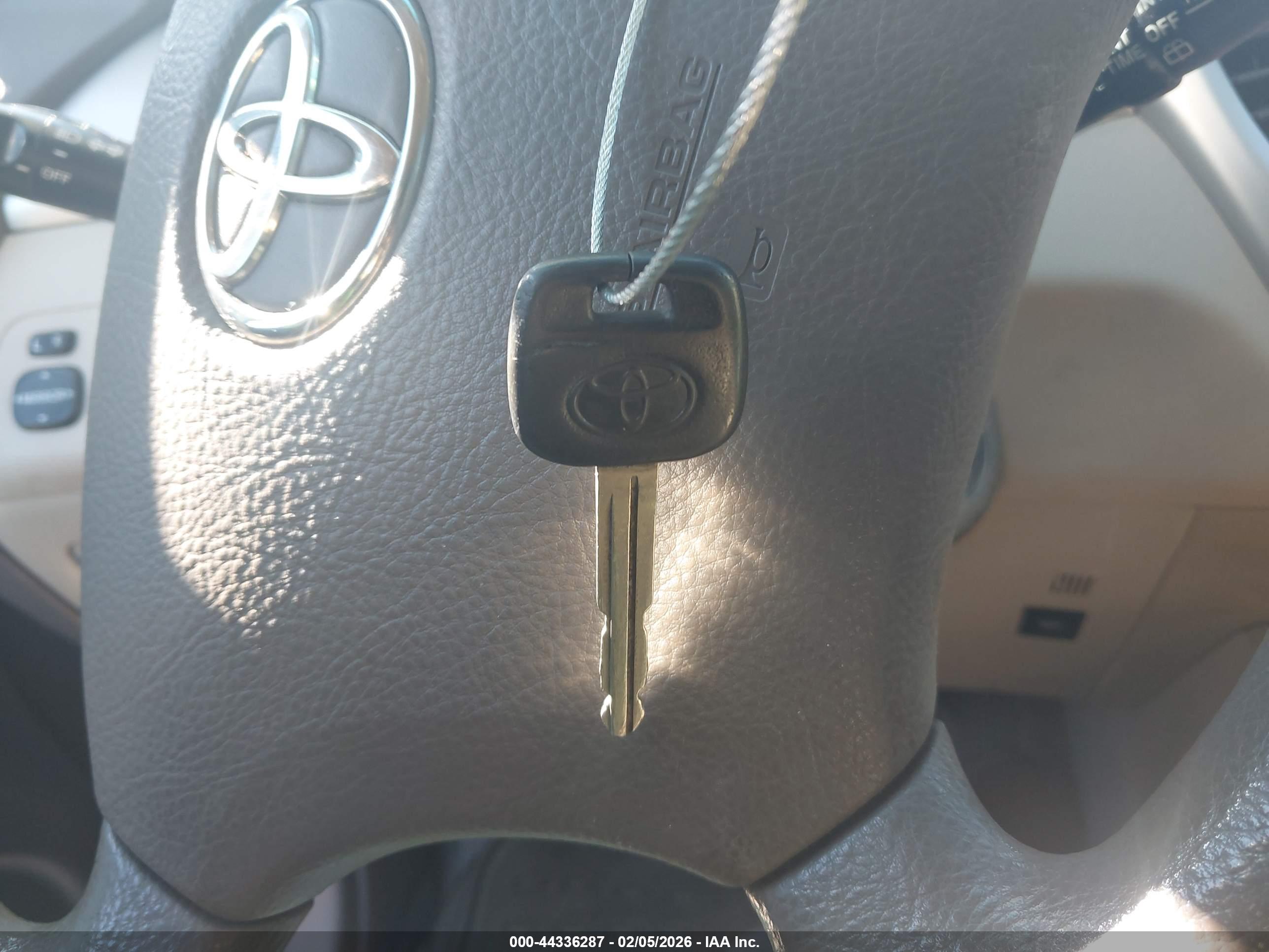 TOYOTA HIGHLANDER image 11