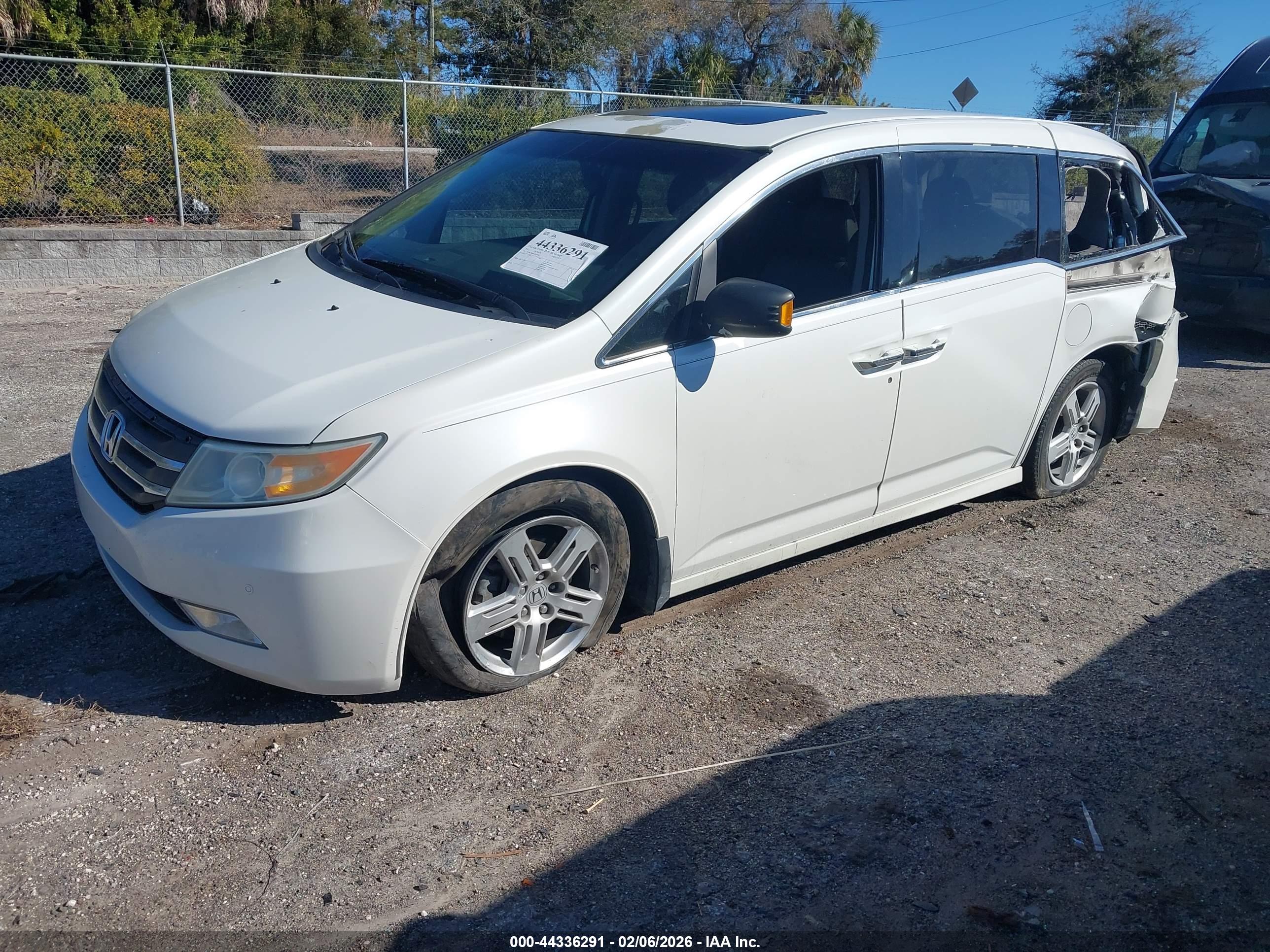 HONDA ODYSSEY image 2