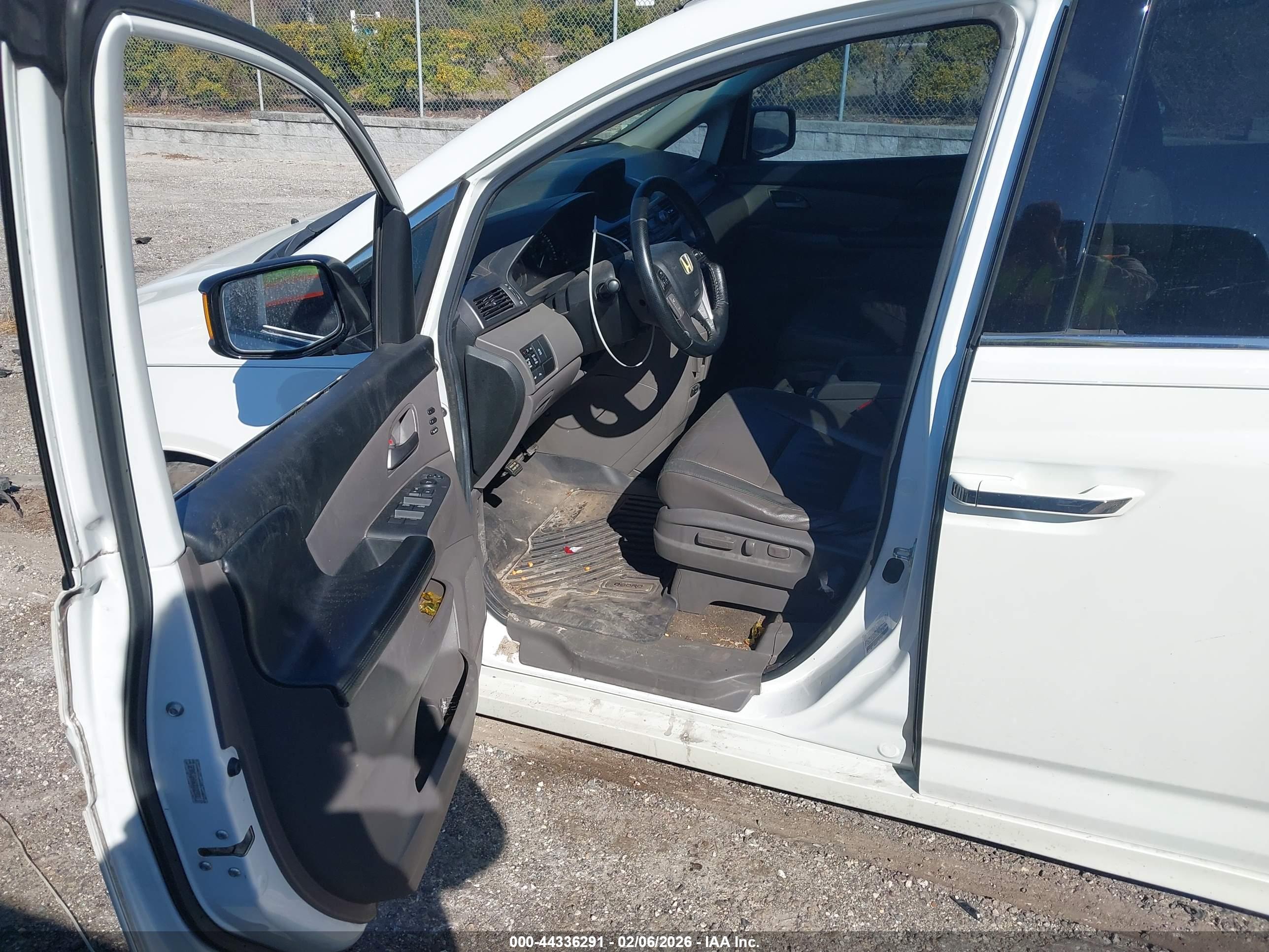 HONDA ODYSSEY image 5