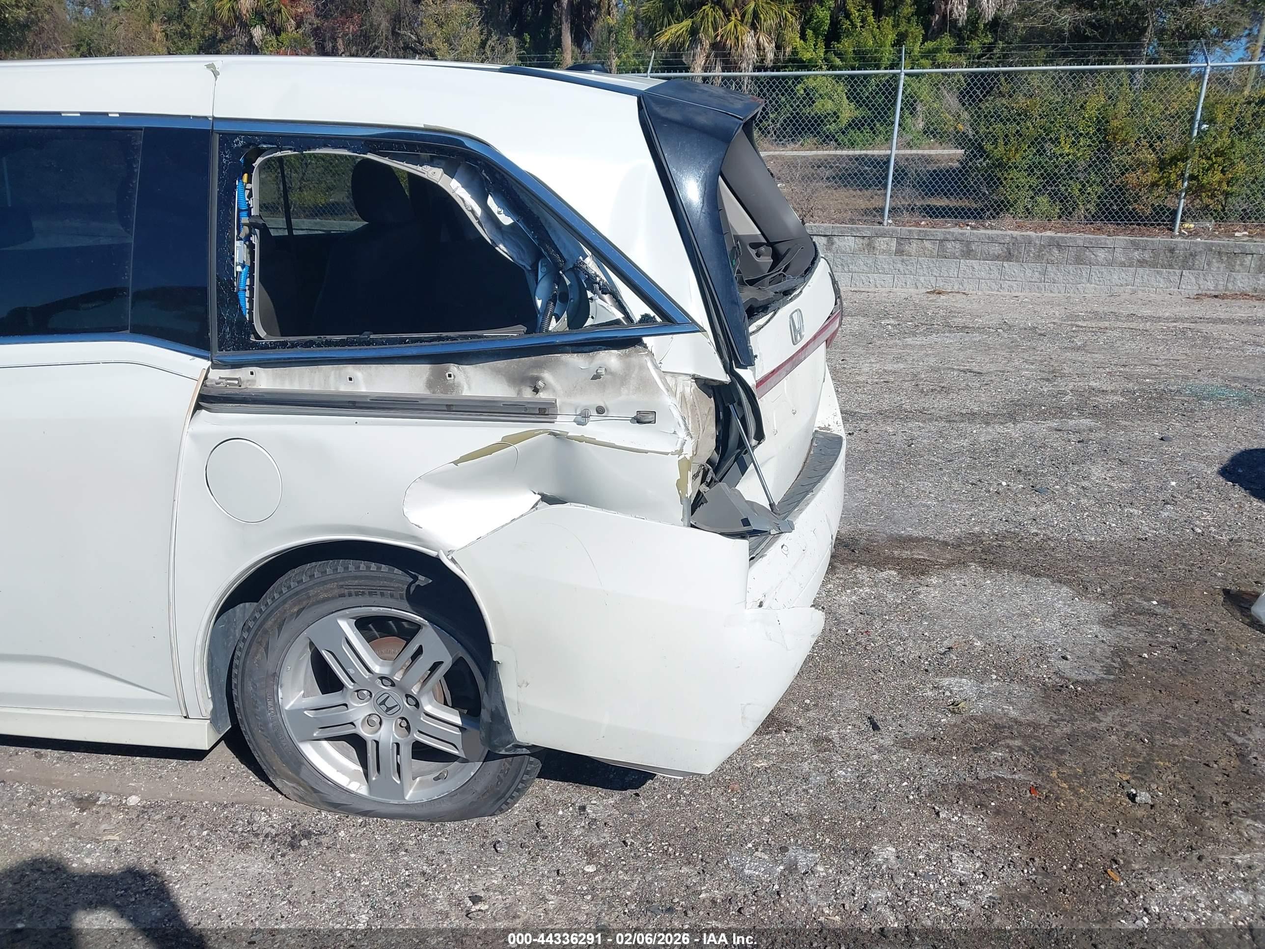 HONDA ODYSSEY image 6