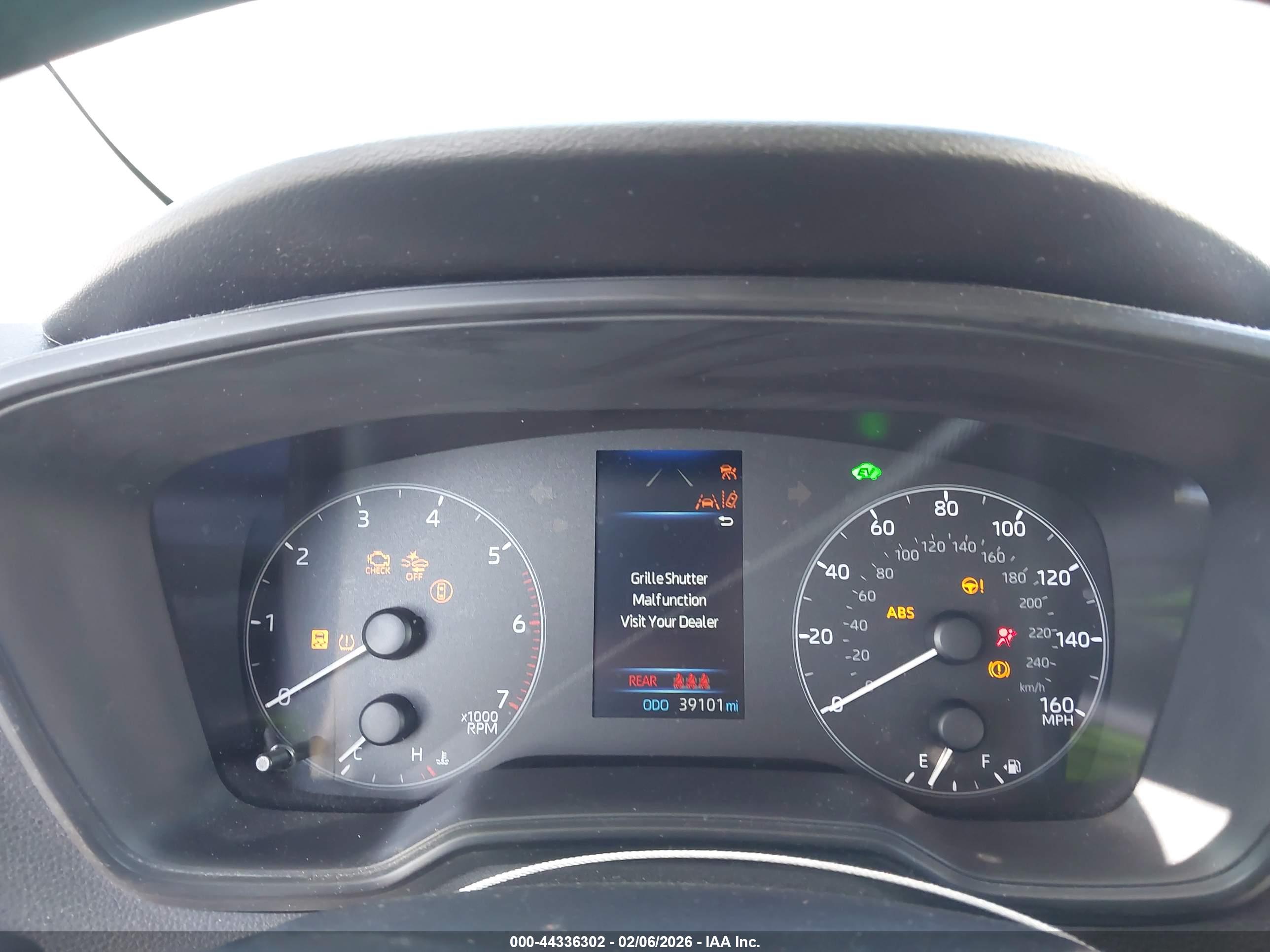 TOYOTA COROLLA image 7