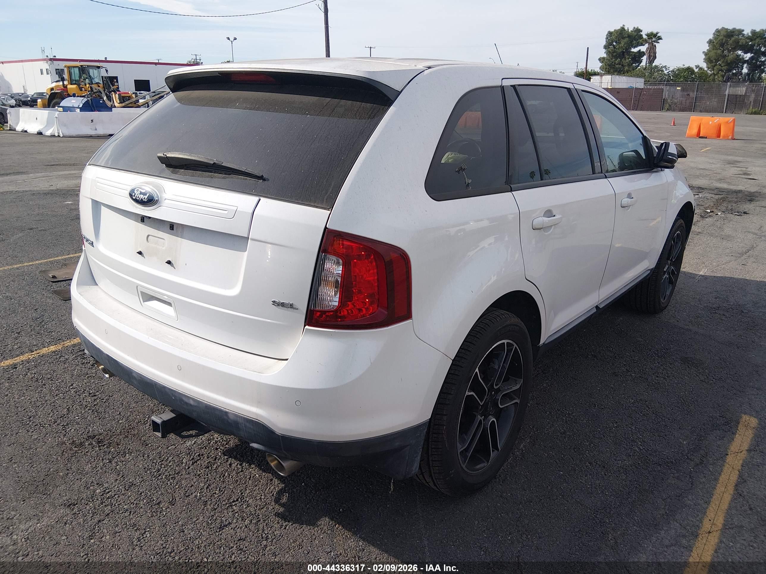FORD EDGE image 4