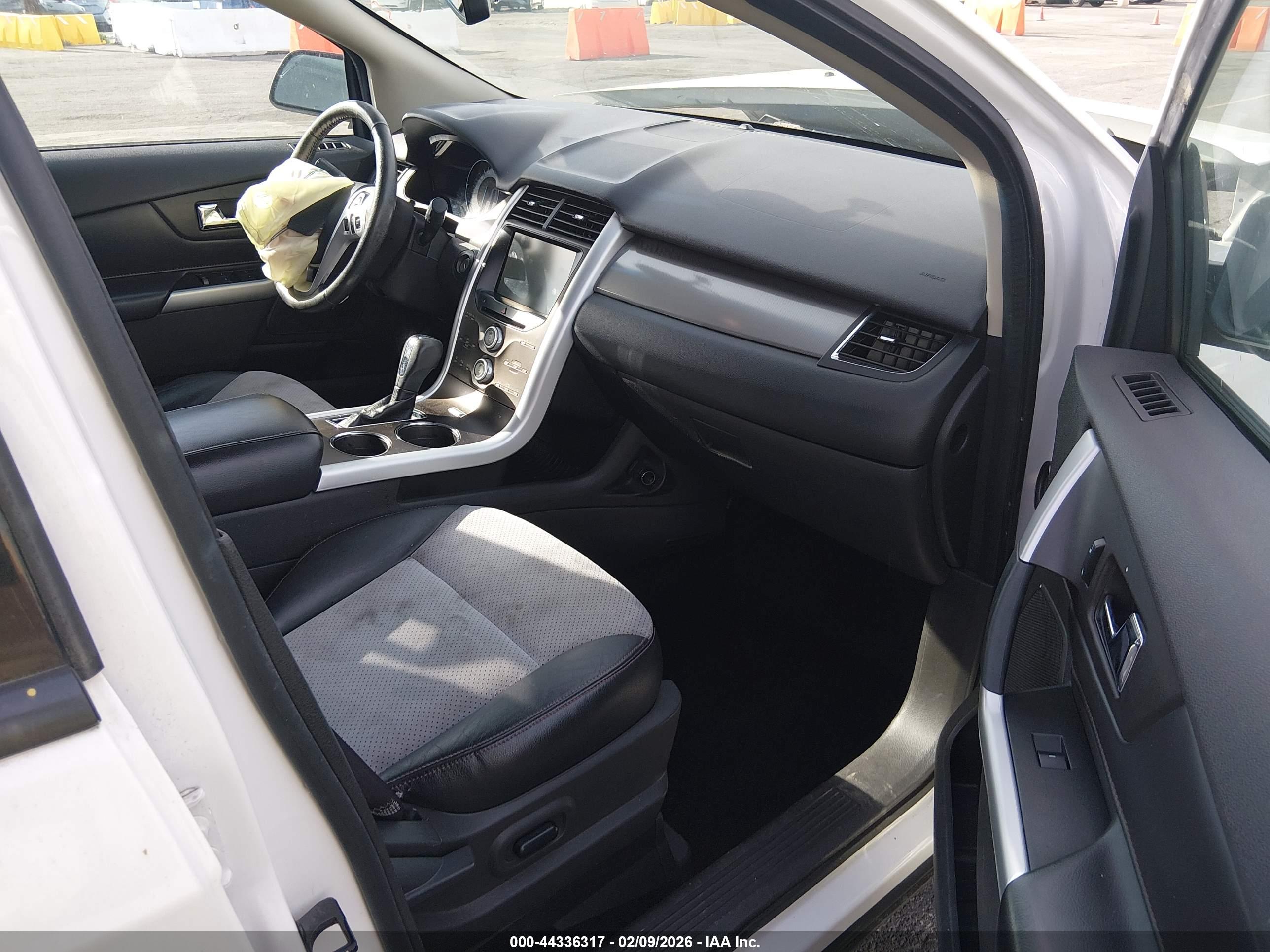 FORD EDGE image 5