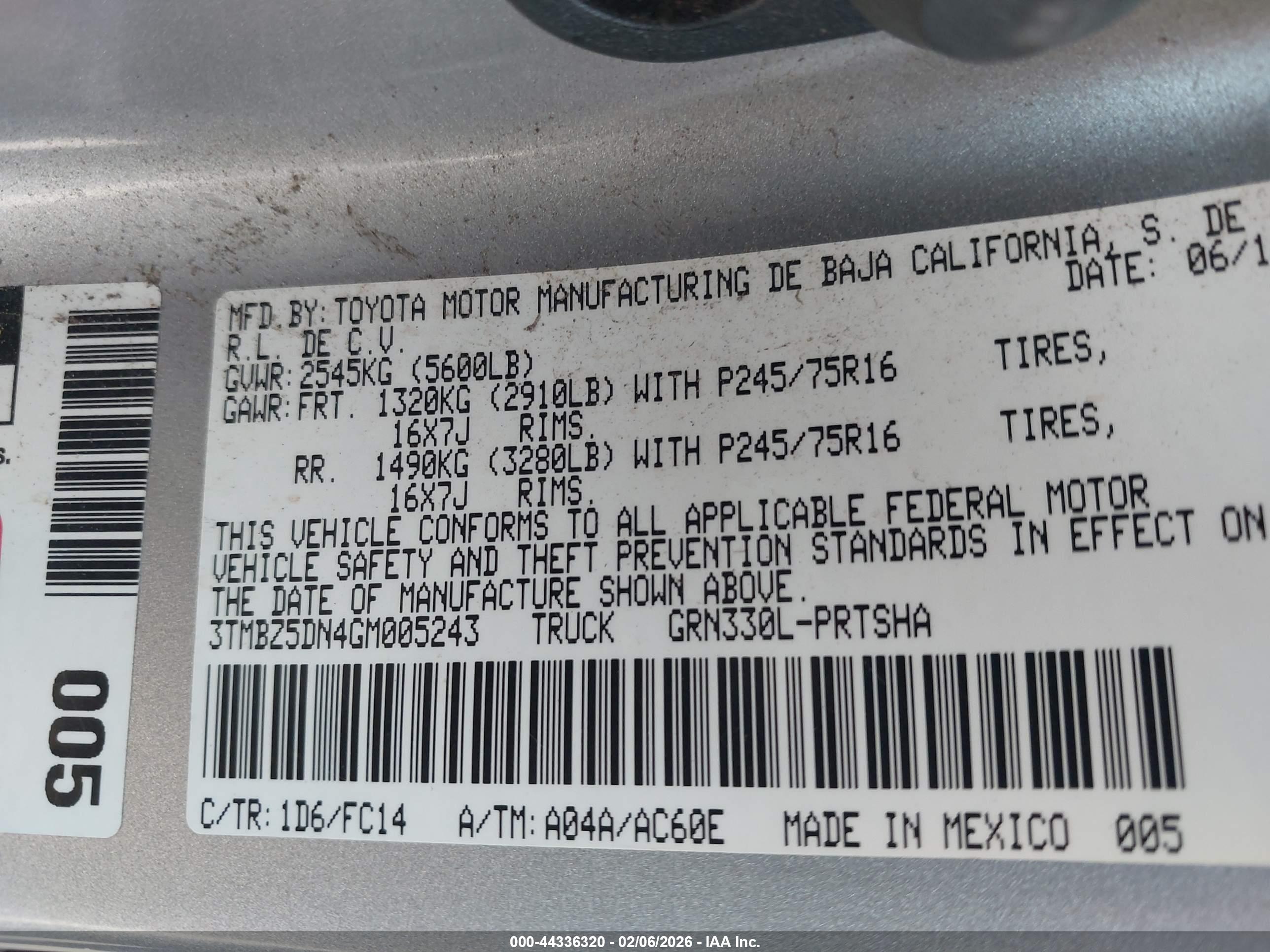 TOYOTA TACOMA image 9