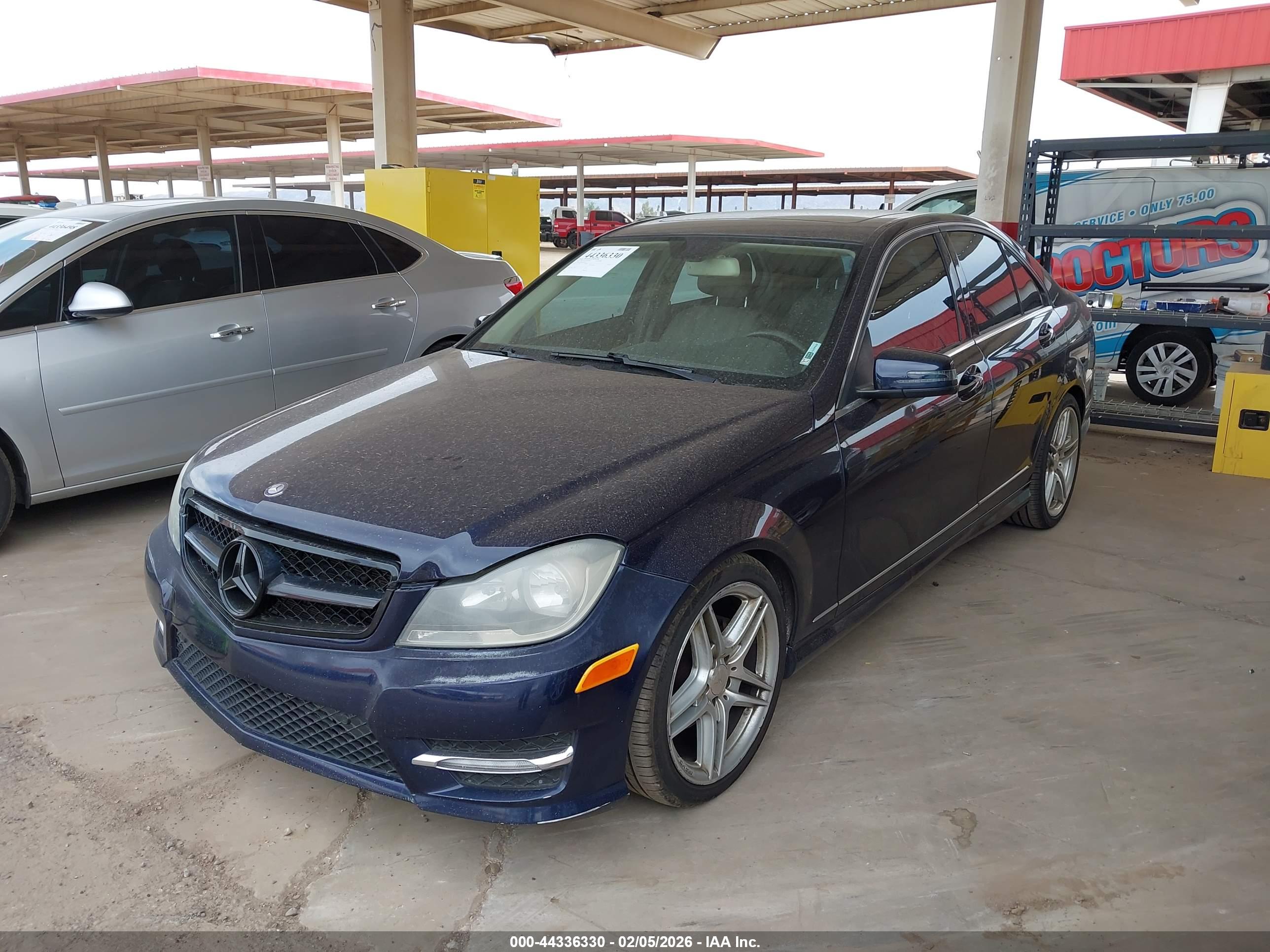 MERCEDES-BENZ C image 2
