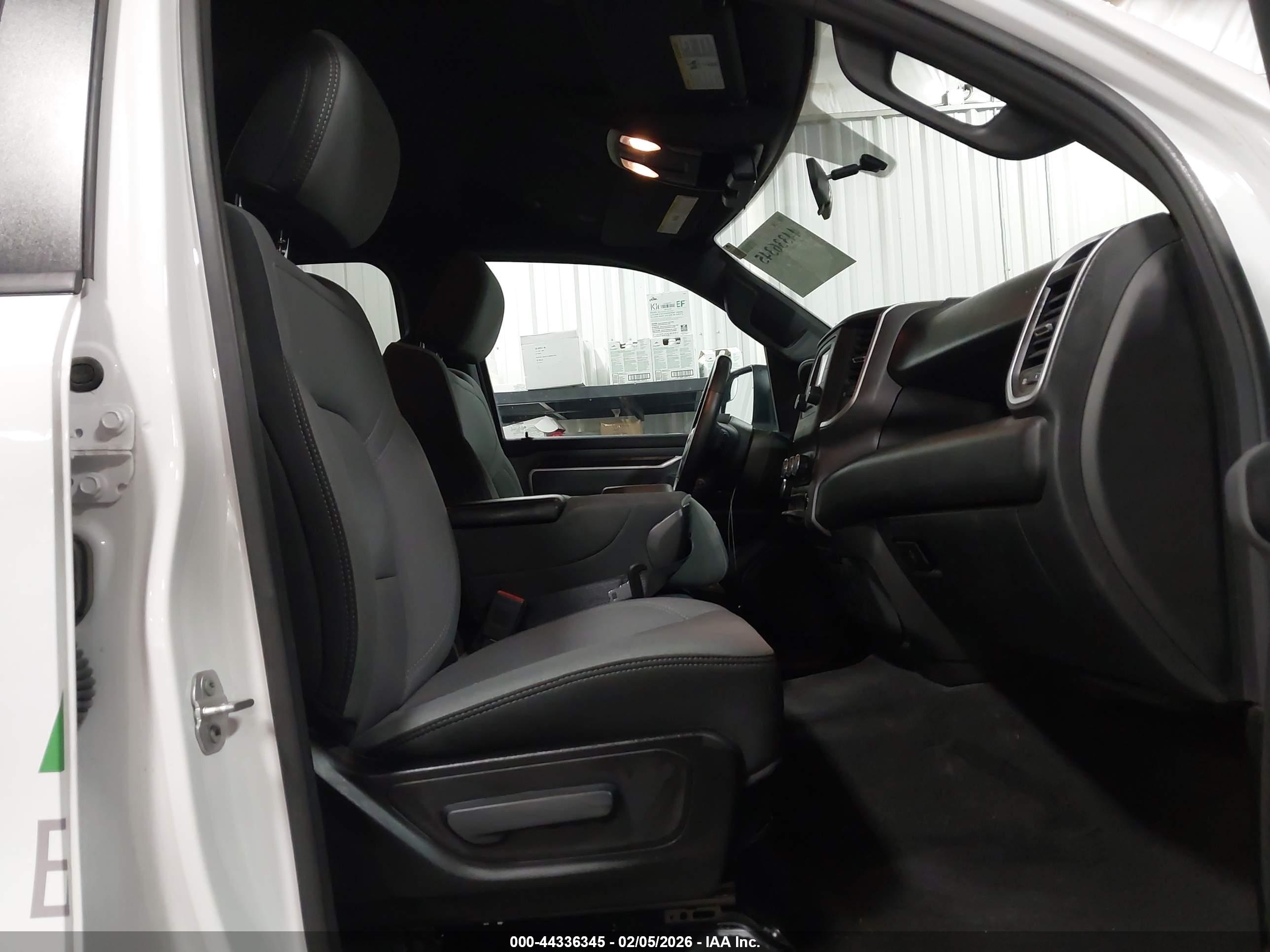 RAM 1500 image 5