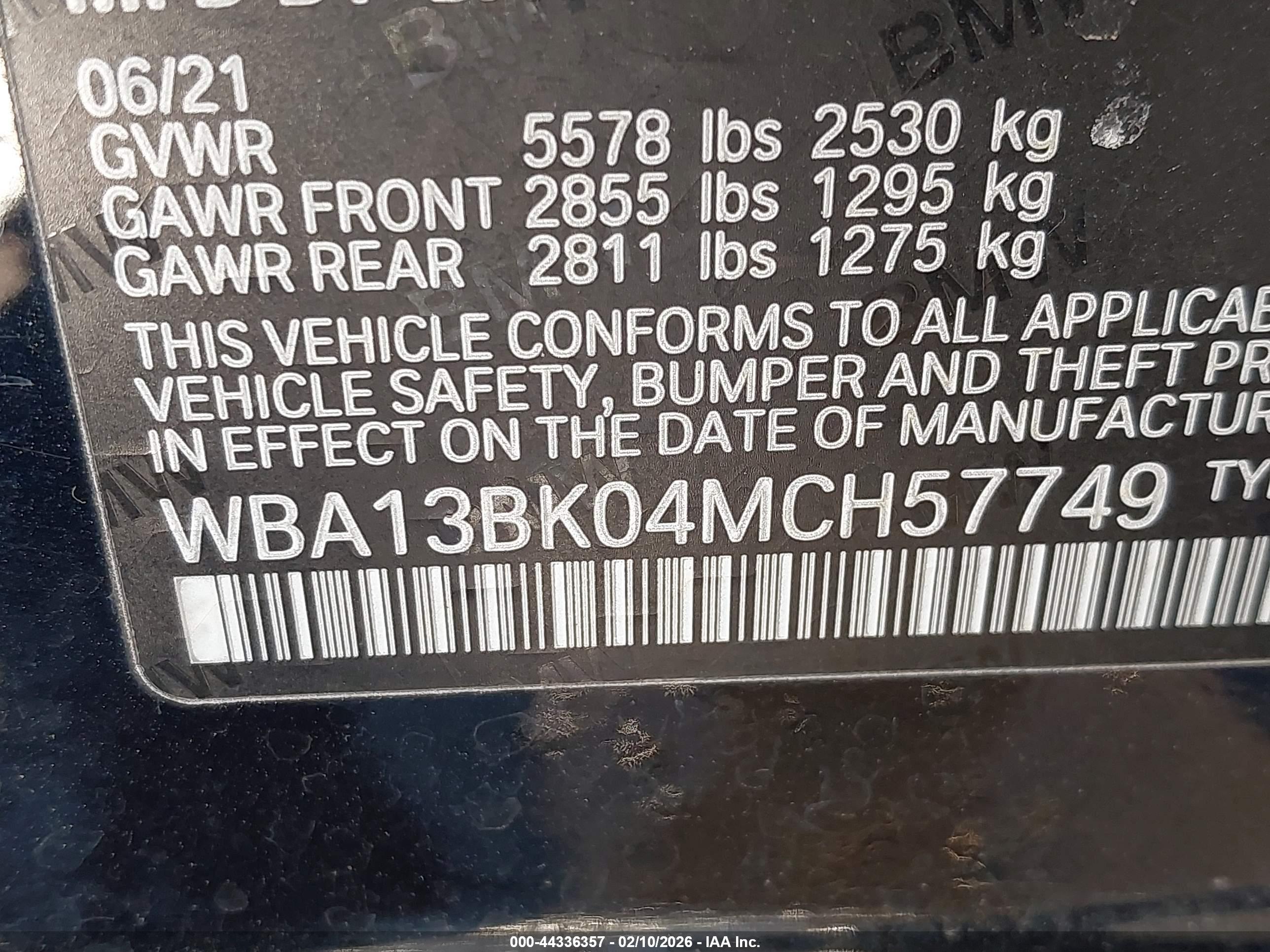 BMW M550I image 9
