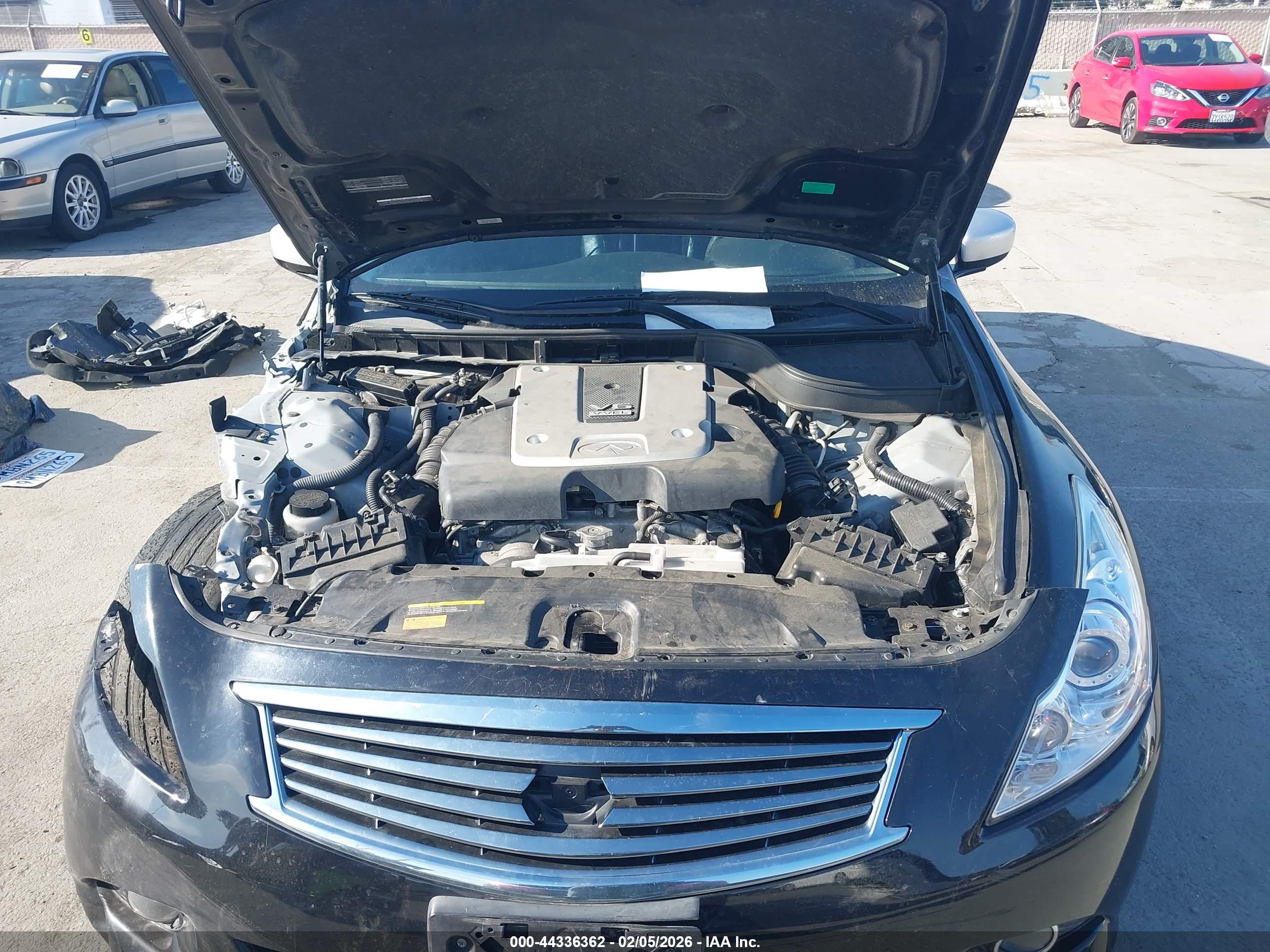 INFINITI G25 image 10