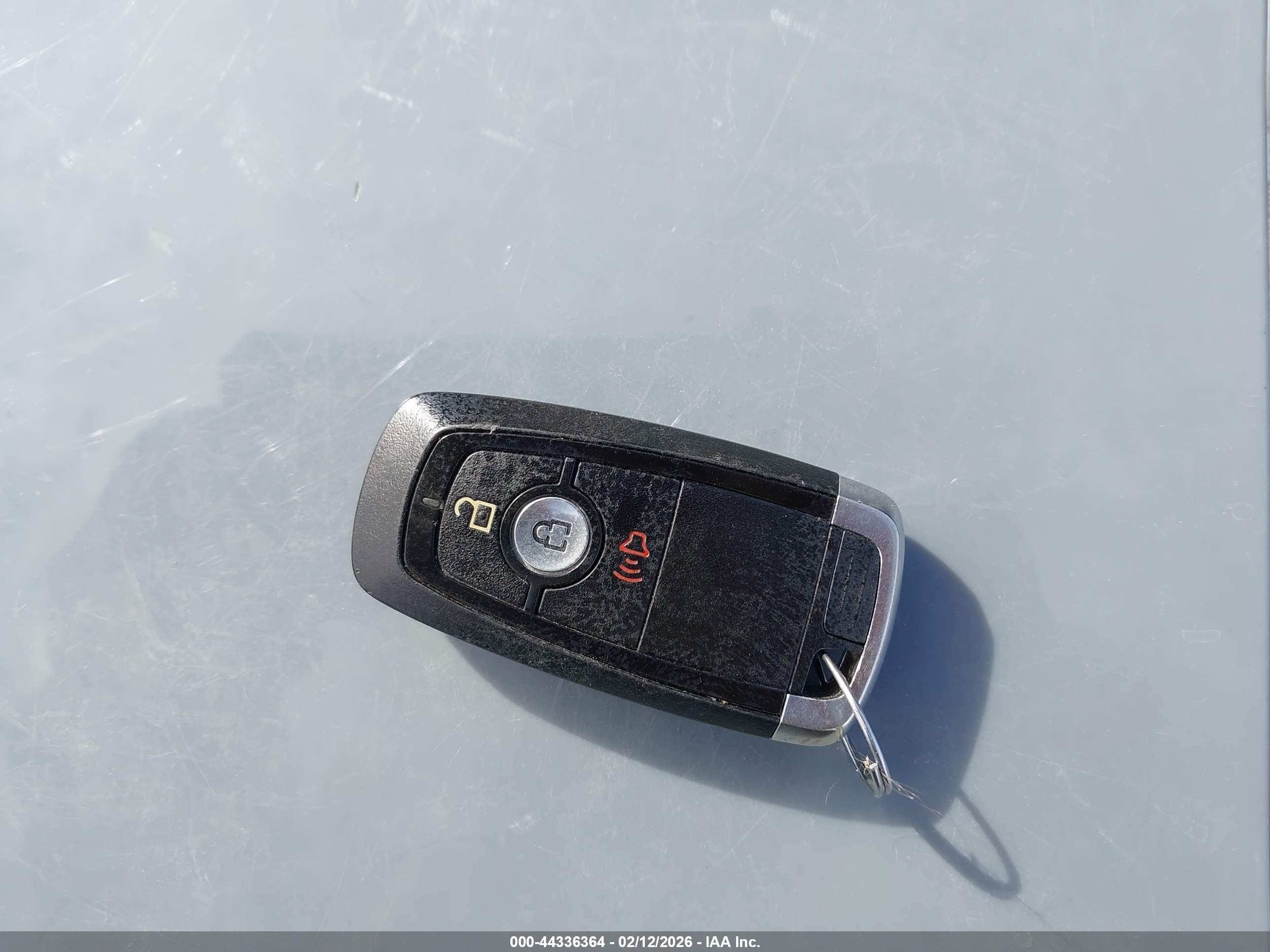 FORD ESCAPE image 11