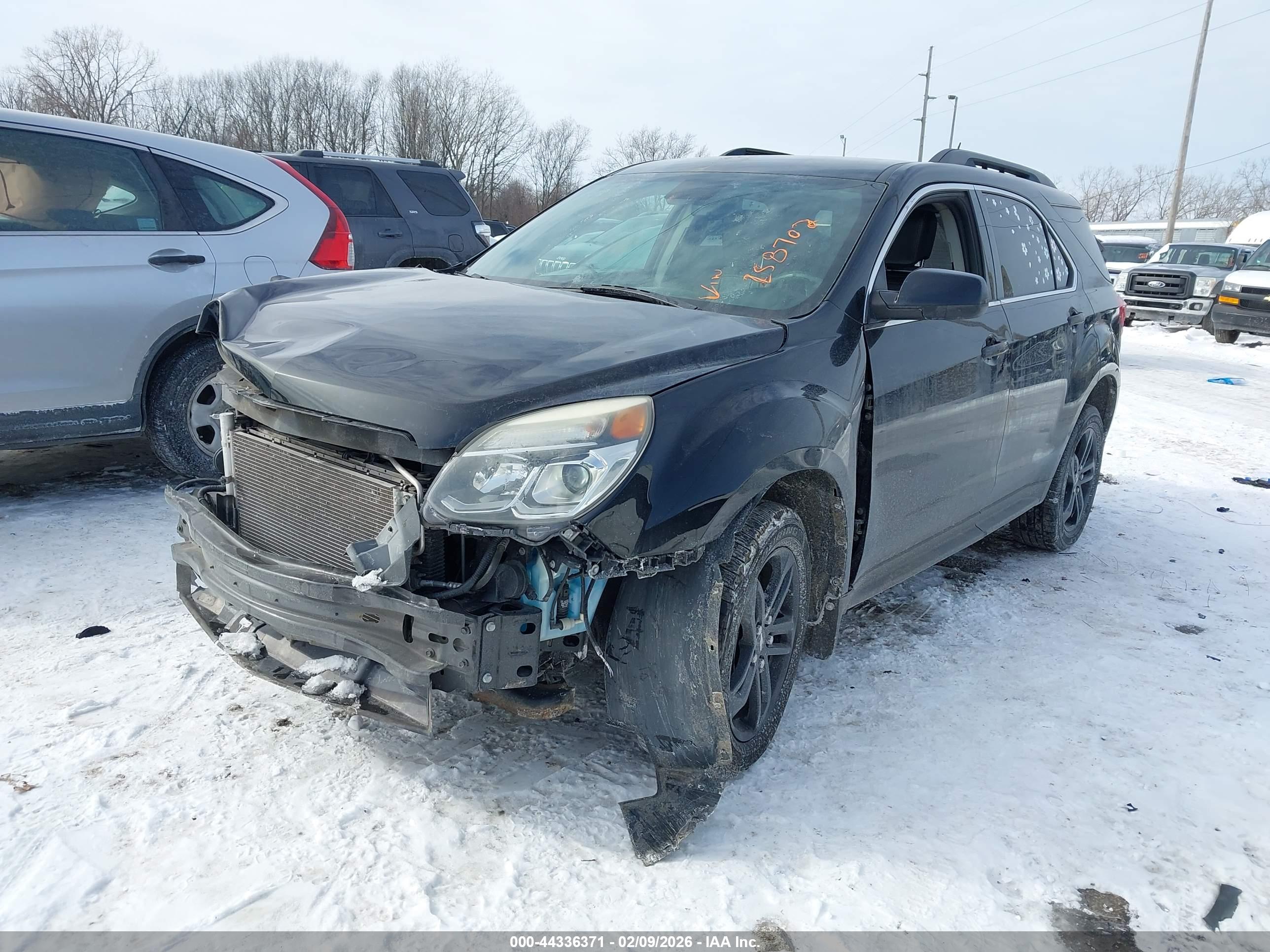 CHEVROLET EQUINOX image 2