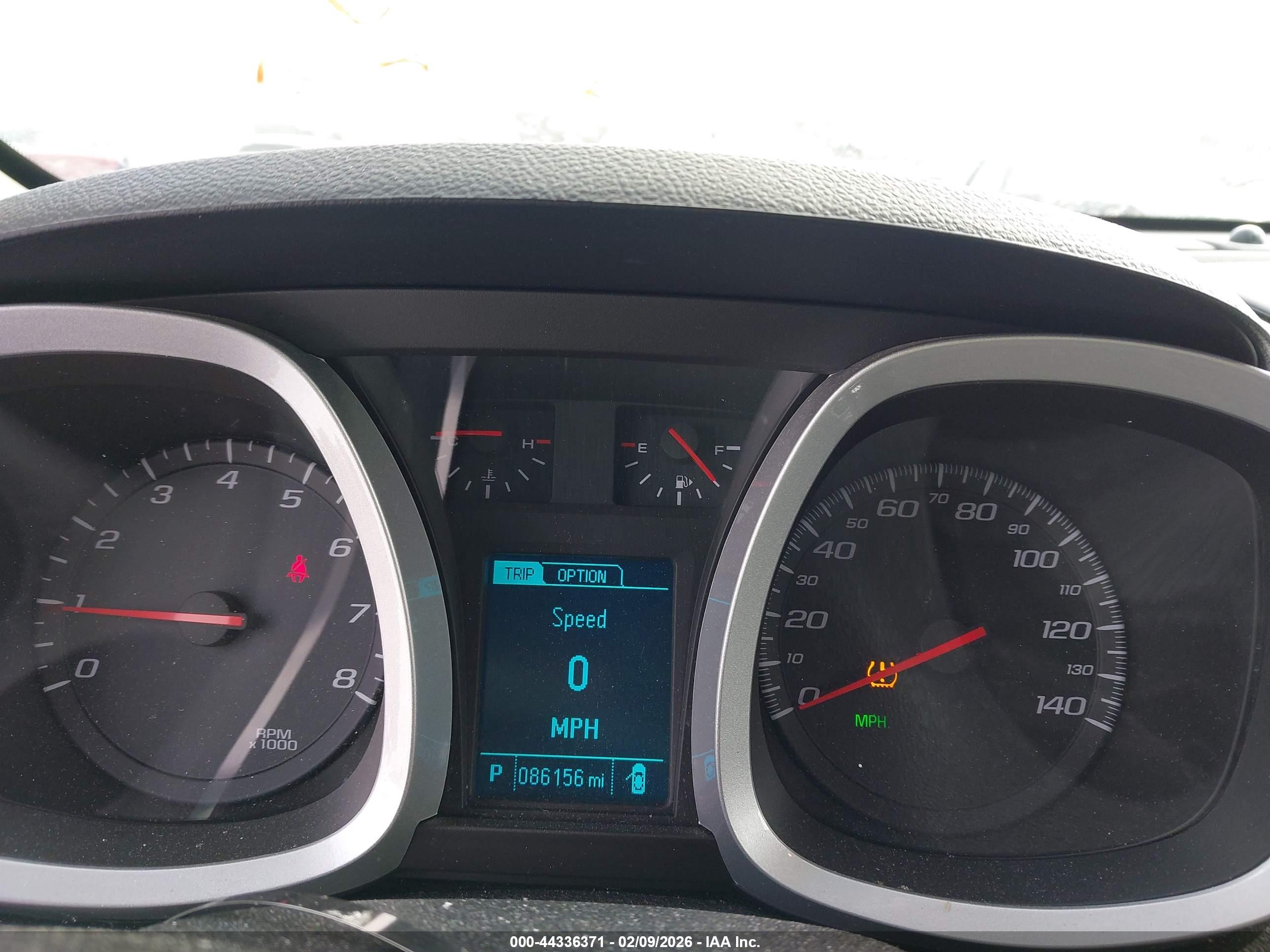 CHEVROLET EQUINOX image 7