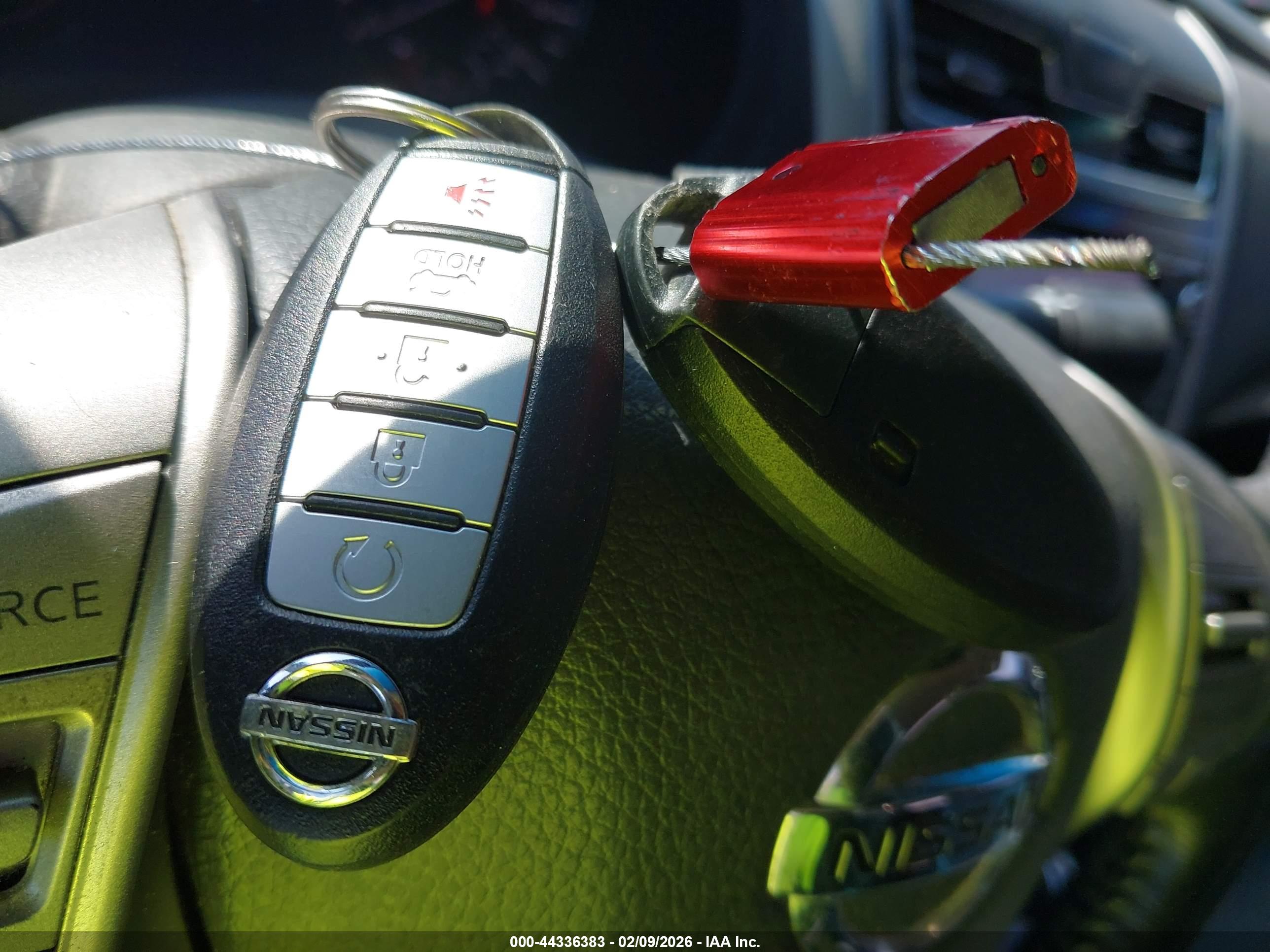 NISSAN ALTIMA image 11
