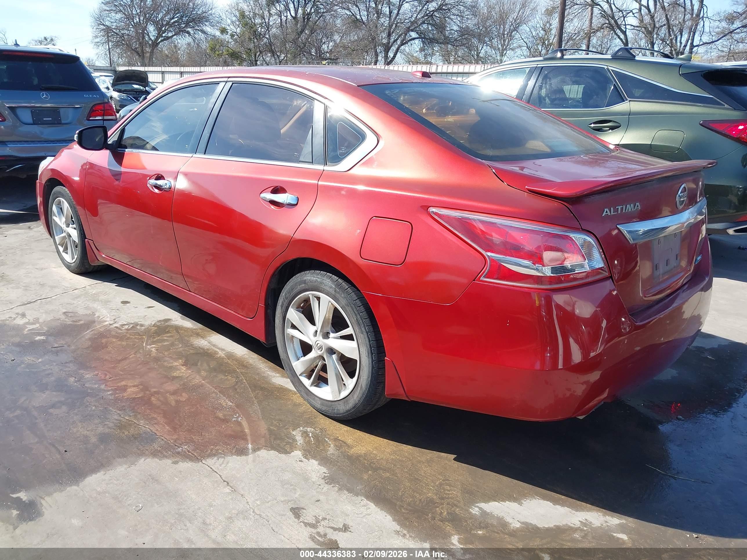 NISSAN ALTIMA image 3