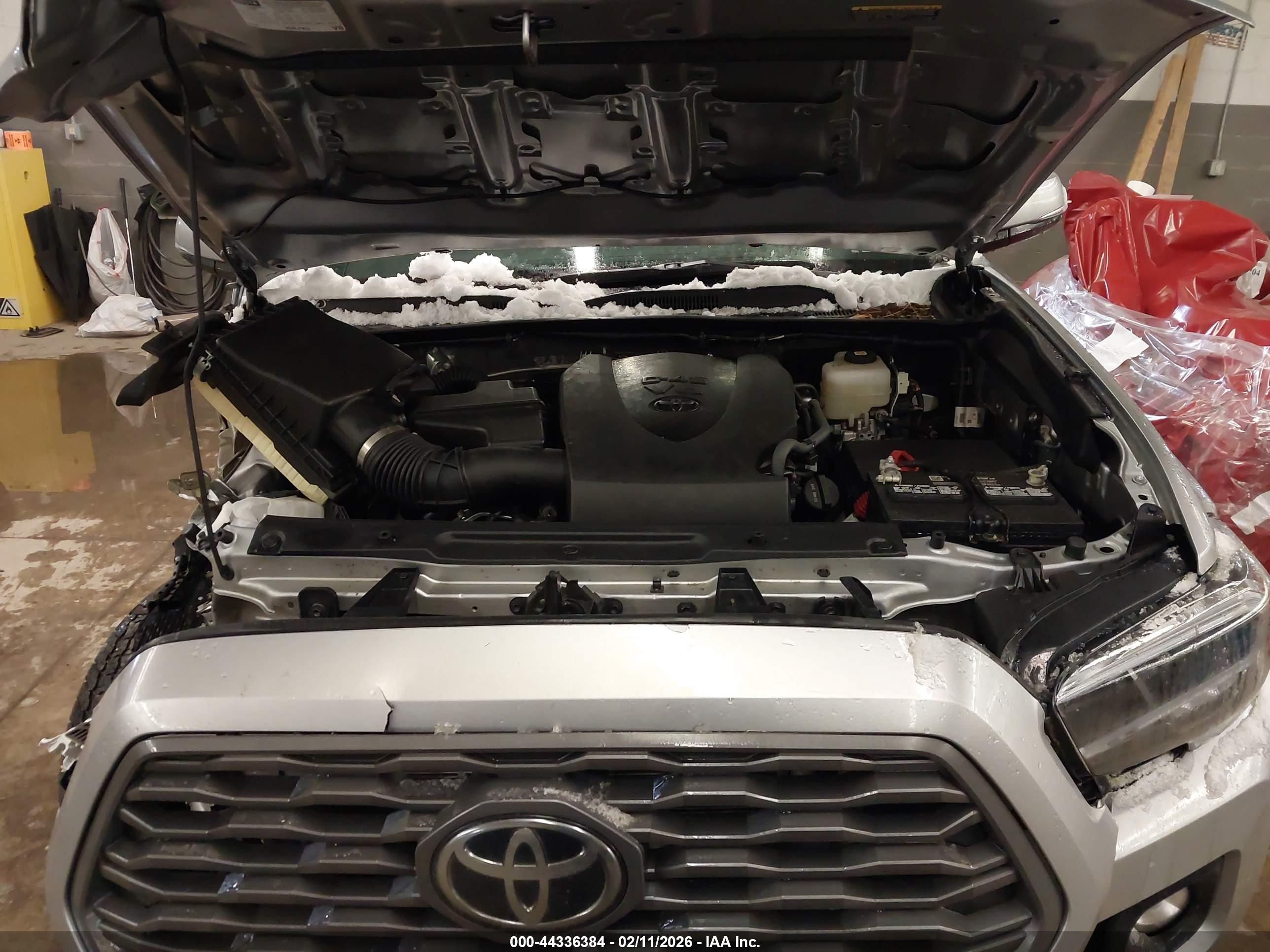 TOYOTA TACOMA image 10