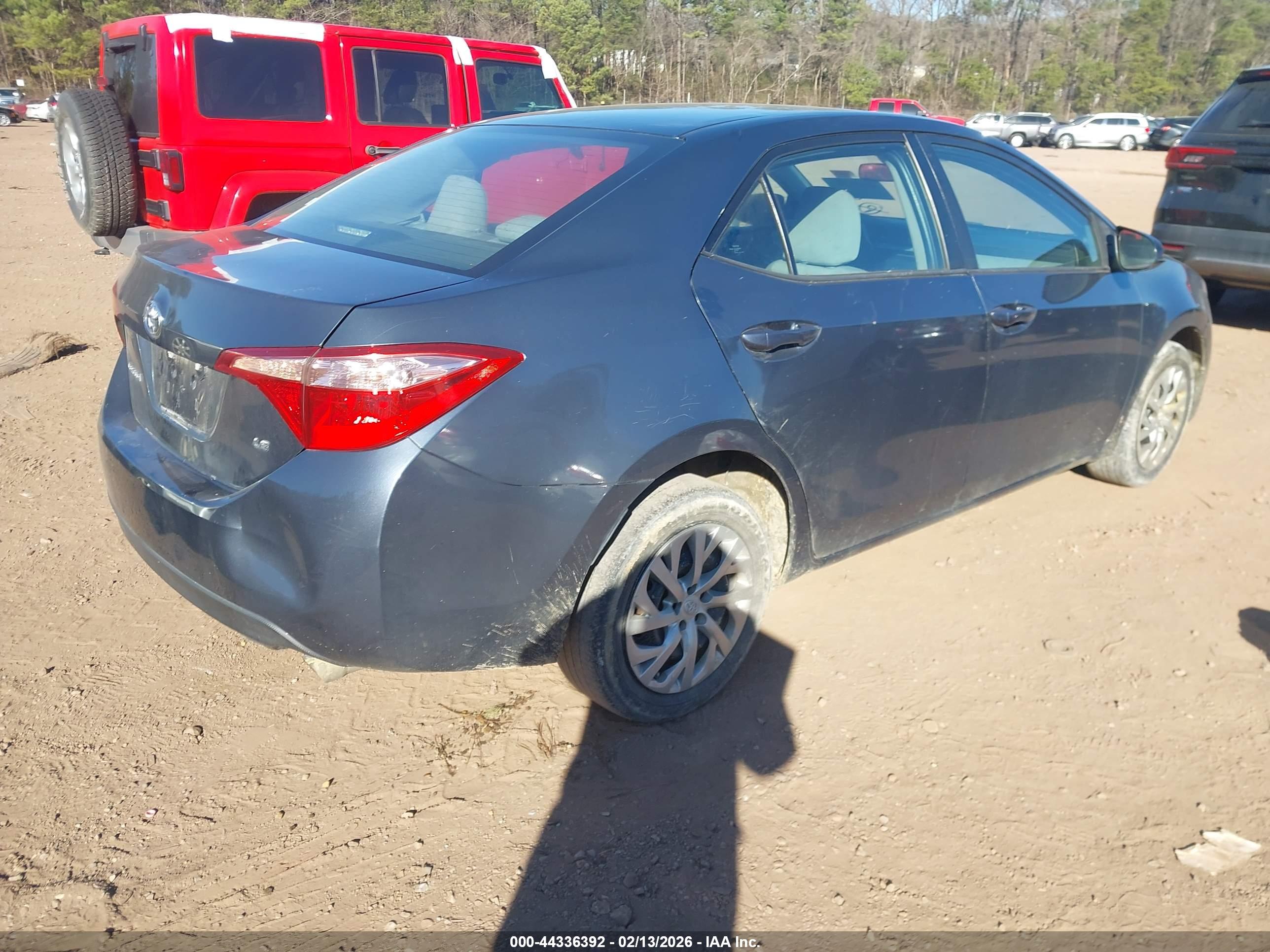 TOYOTA COROLLA image 4