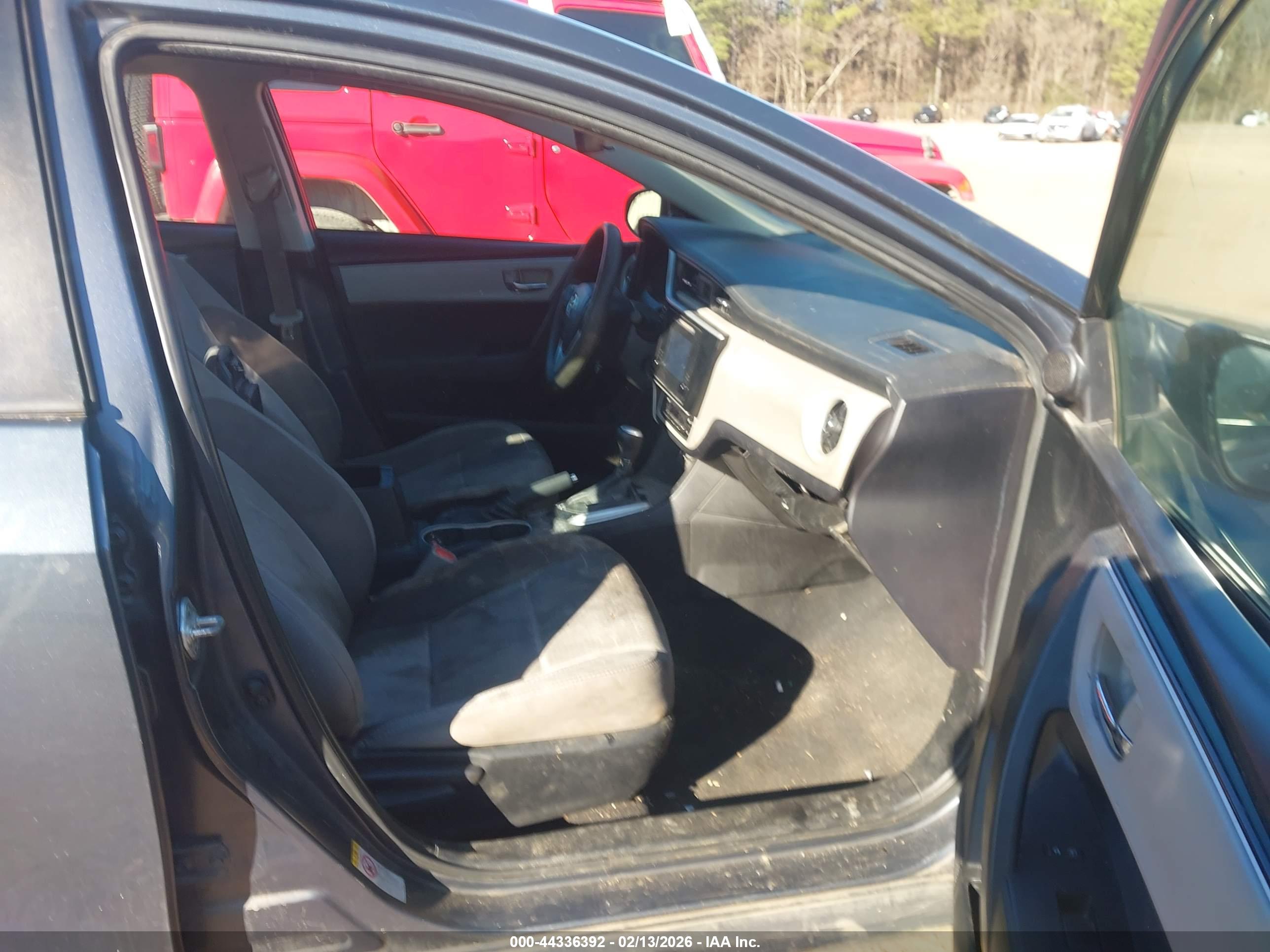TOYOTA COROLLA image 5