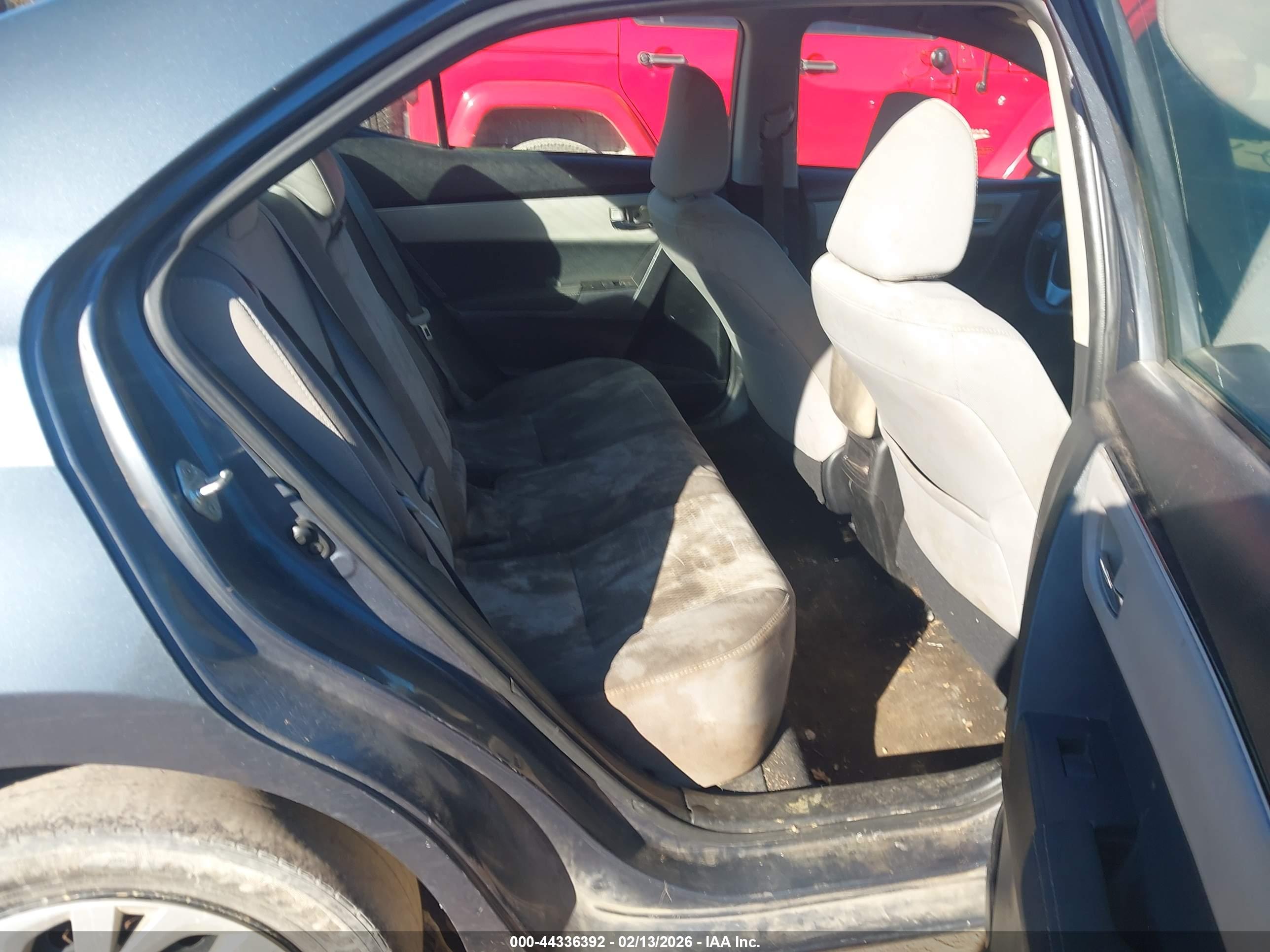 TOYOTA COROLLA image 8