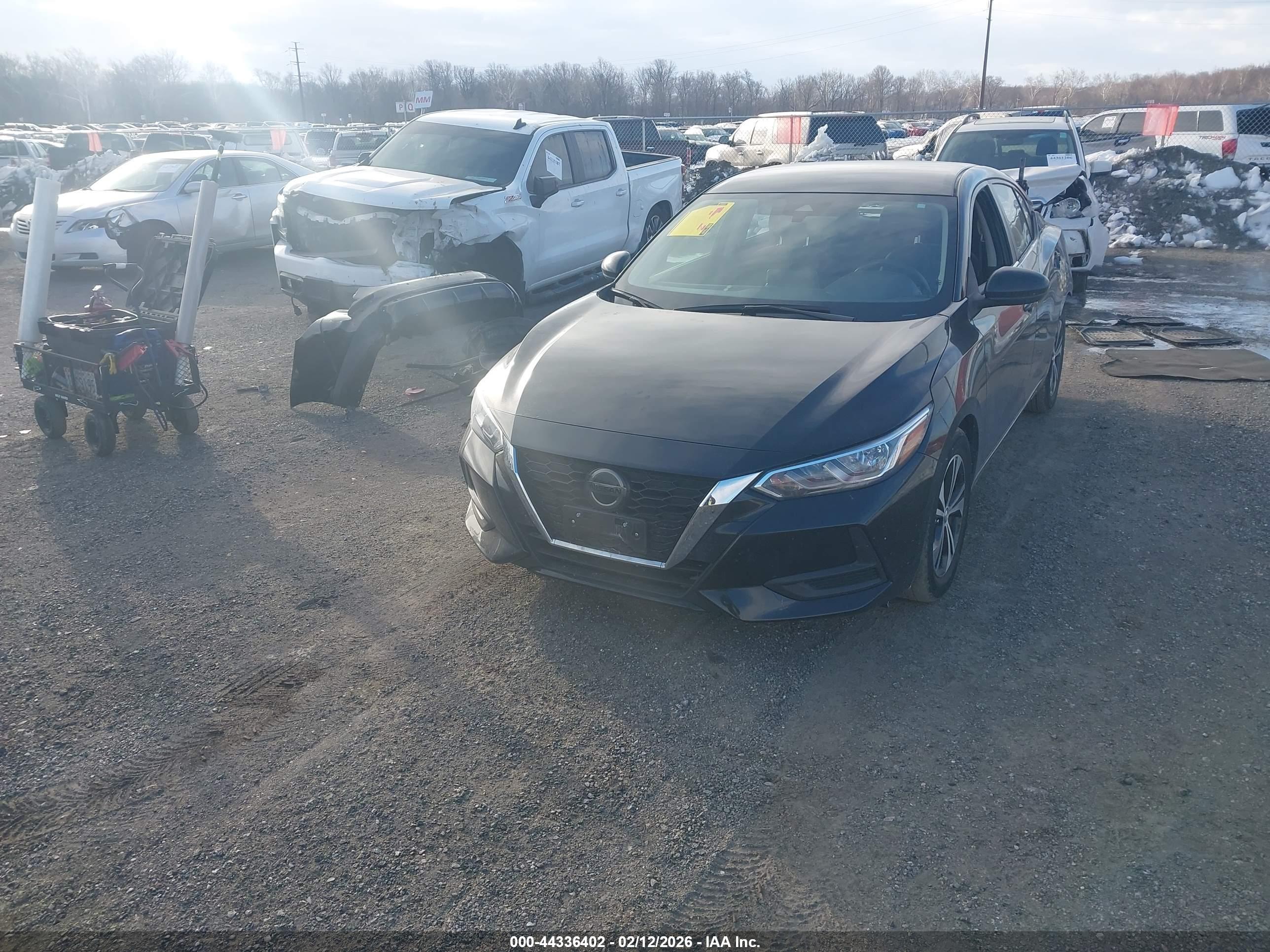 NISSAN SENTRA image 2
