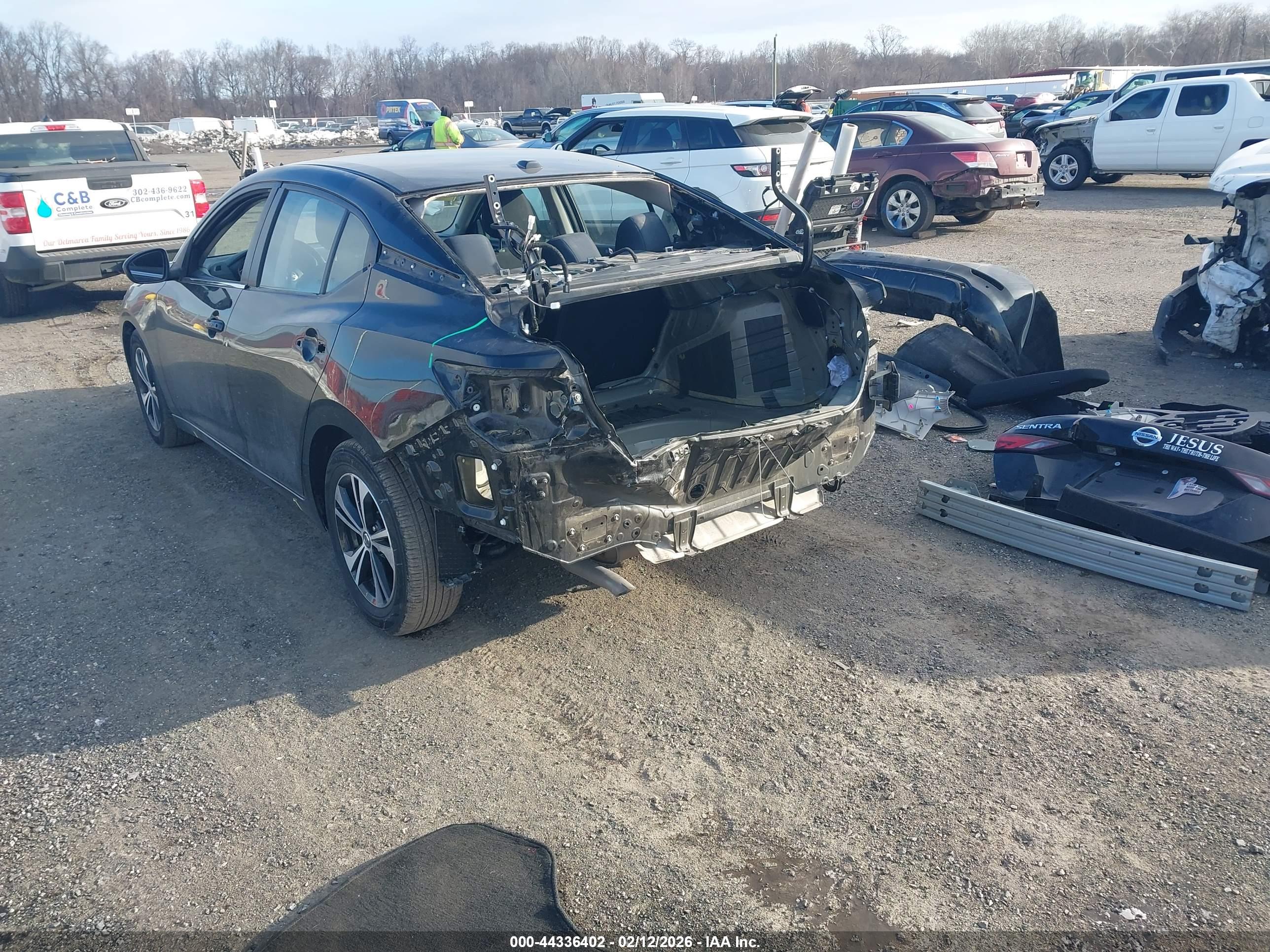 NISSAN SENTRA image 3