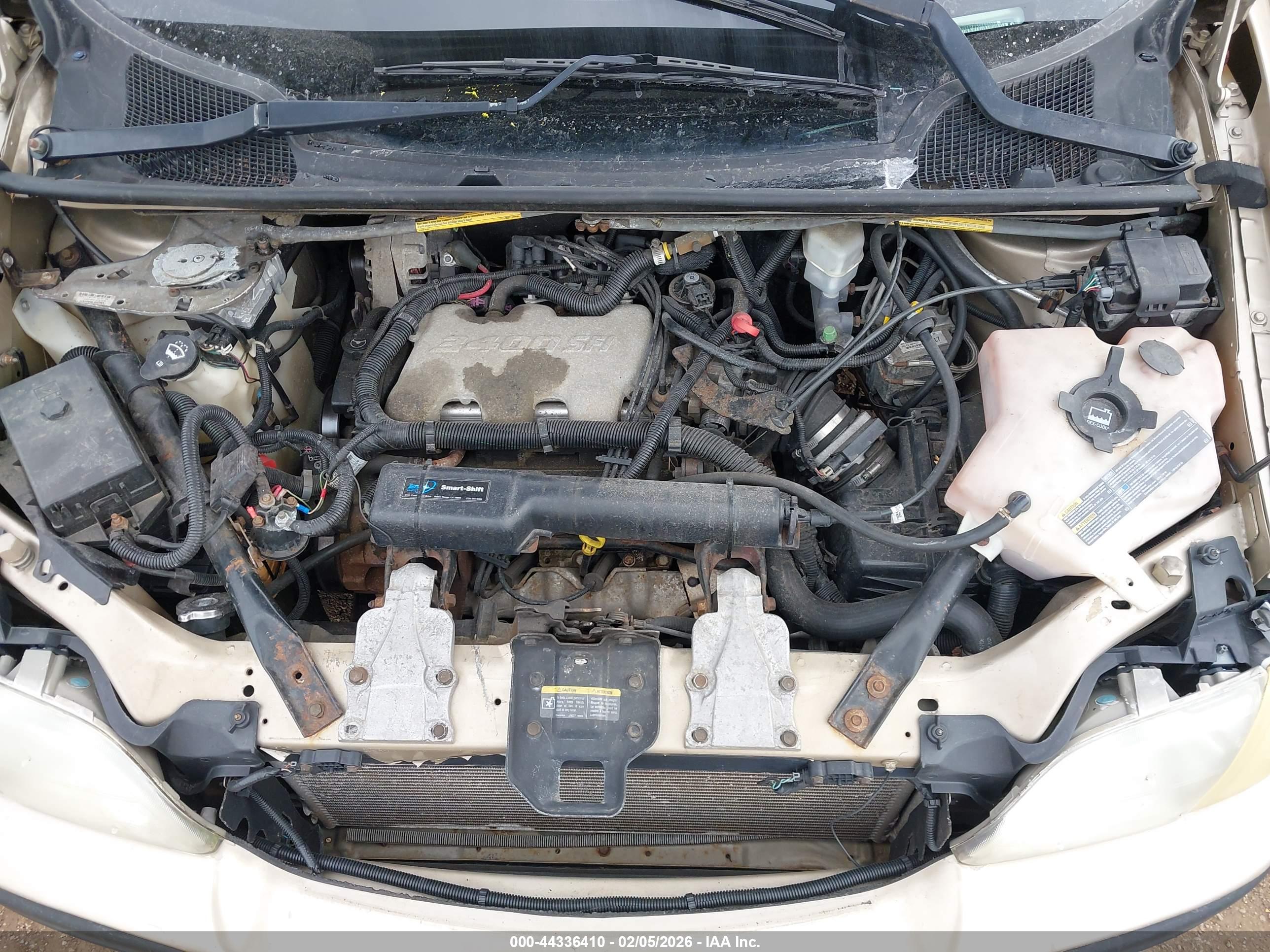 CHEVROLET VENTURE image 10