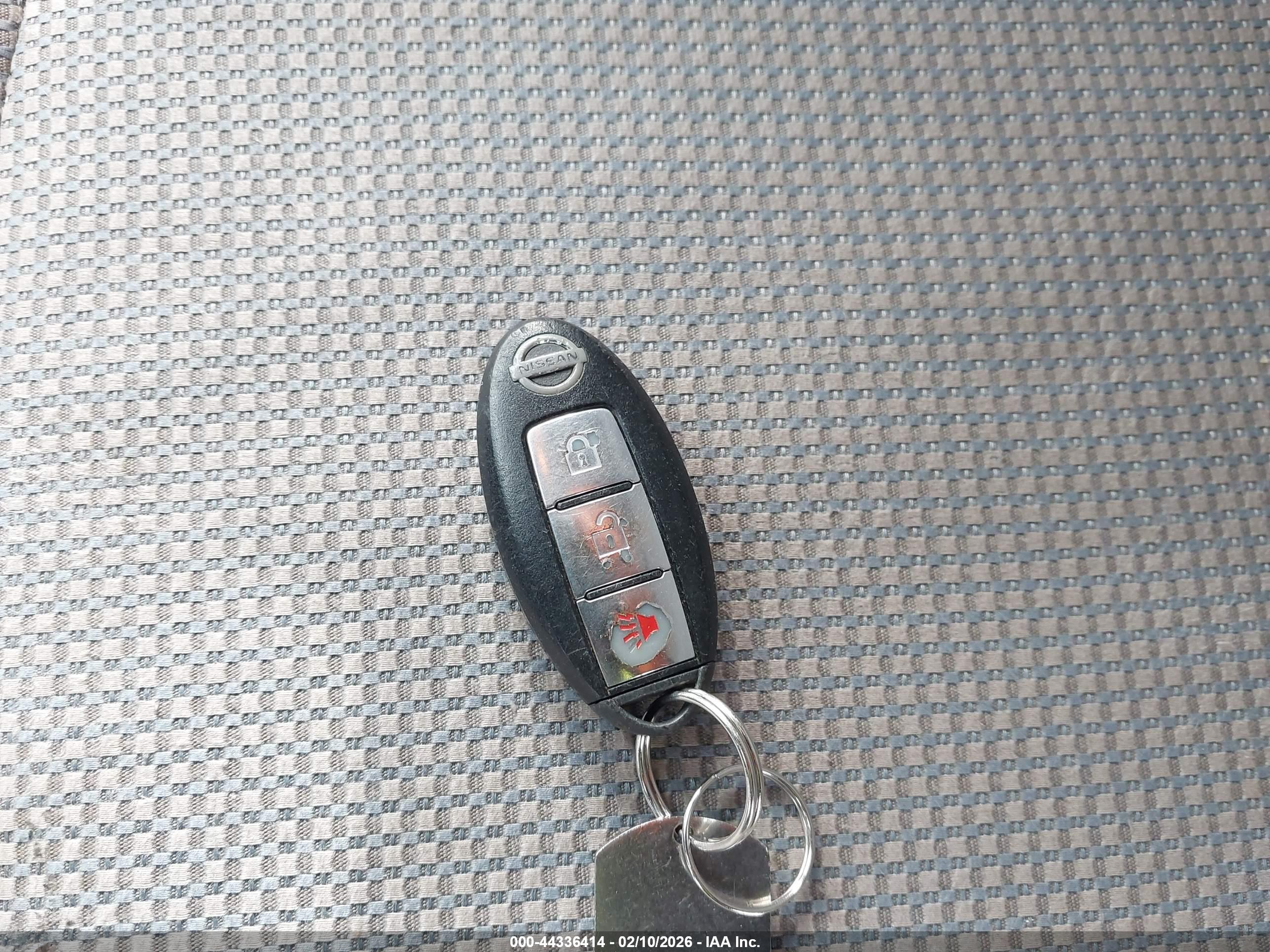 NISSAN ROGUE image 11