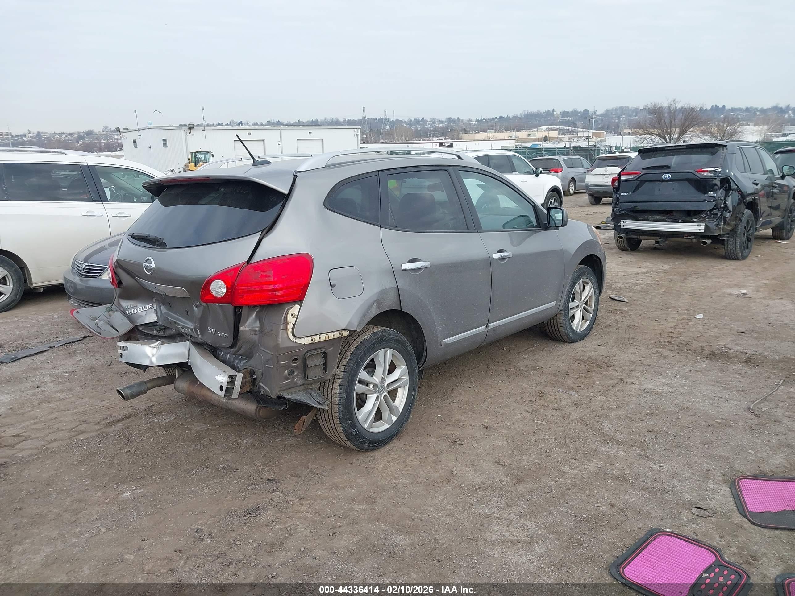 NISSAN ROGUE image 4