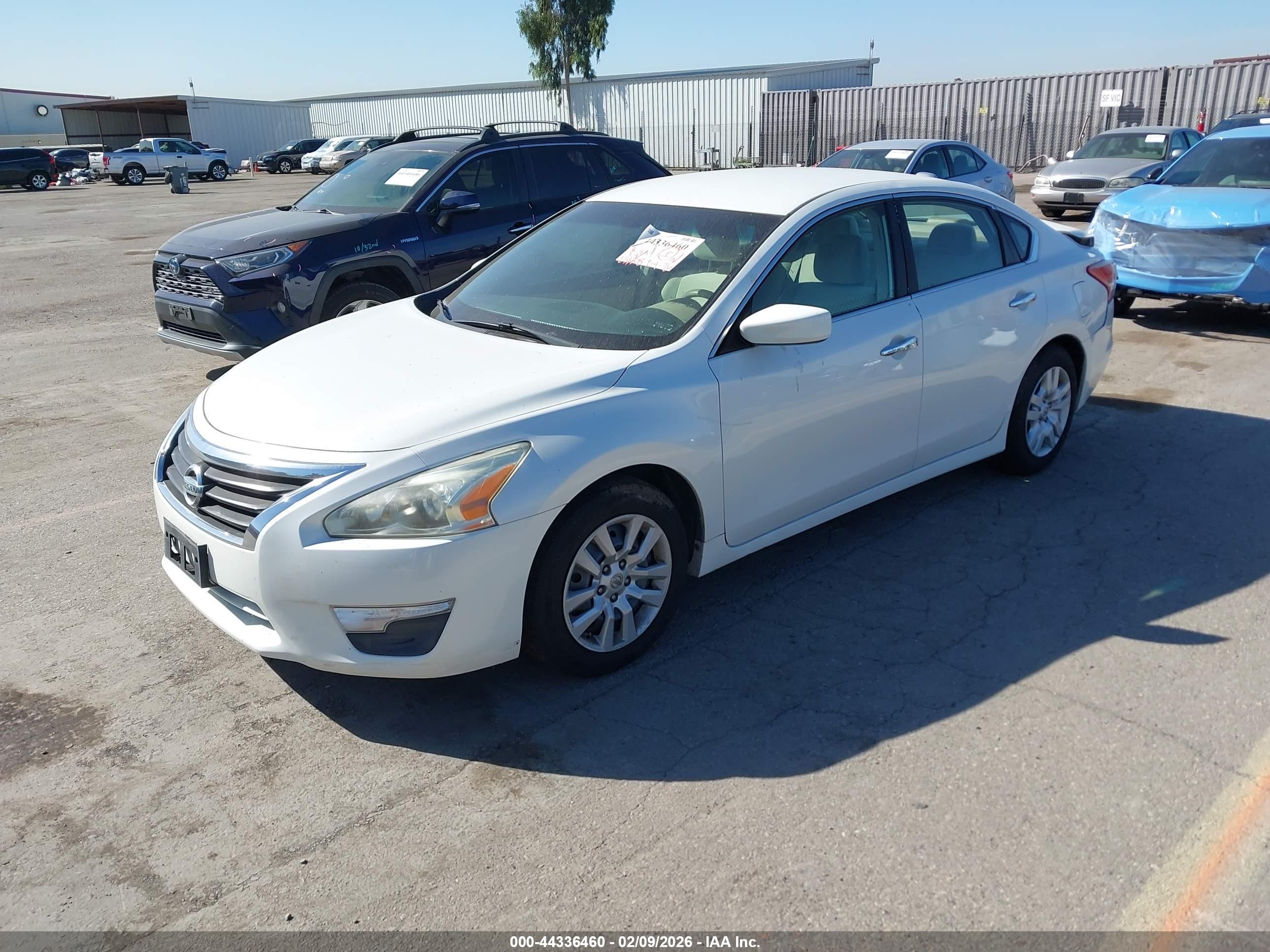 NISSAN ALTIMA image 2