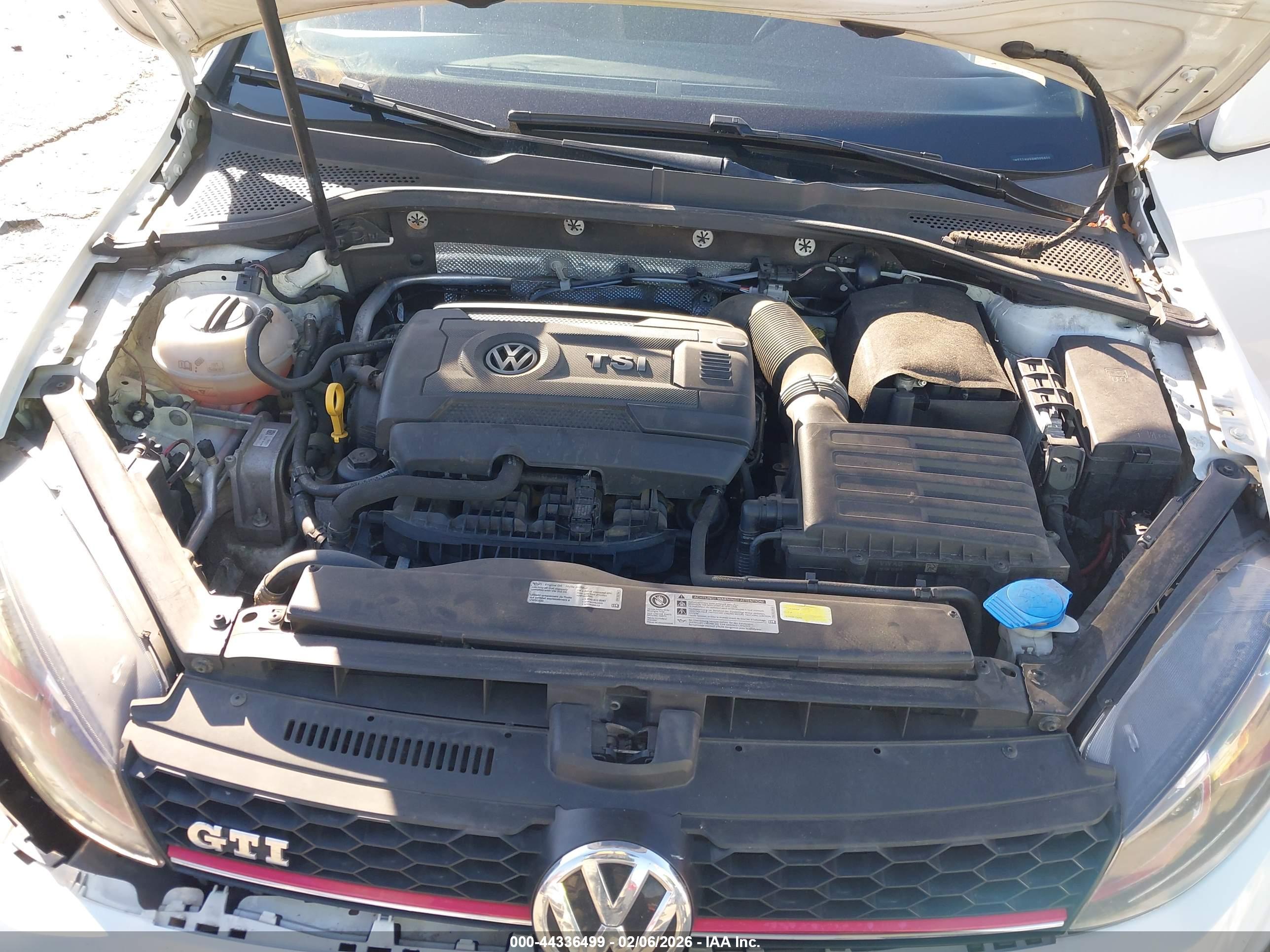 VOLKSWAGEN GOLF image 10