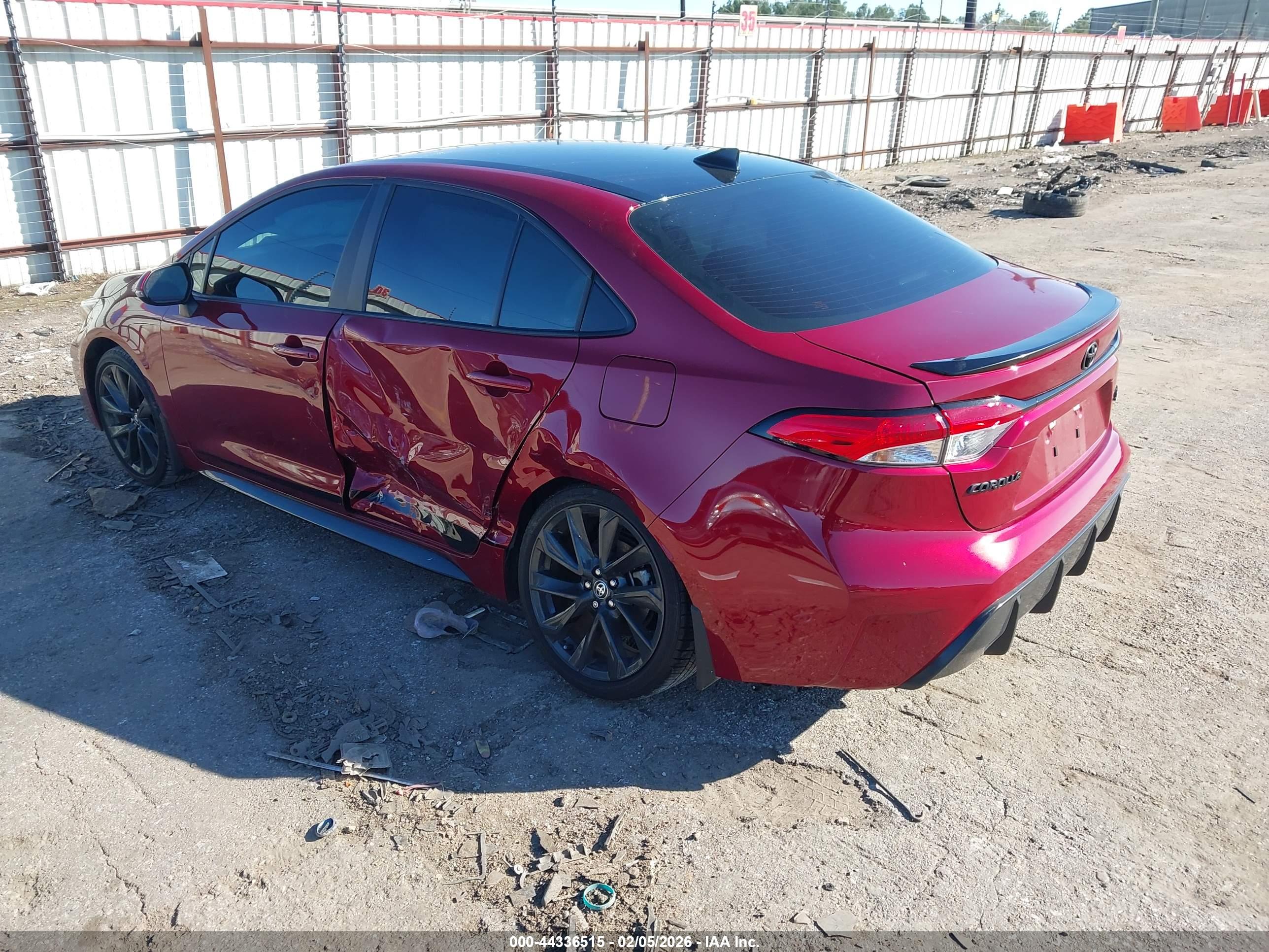 TOYOTA COROLLA image 3