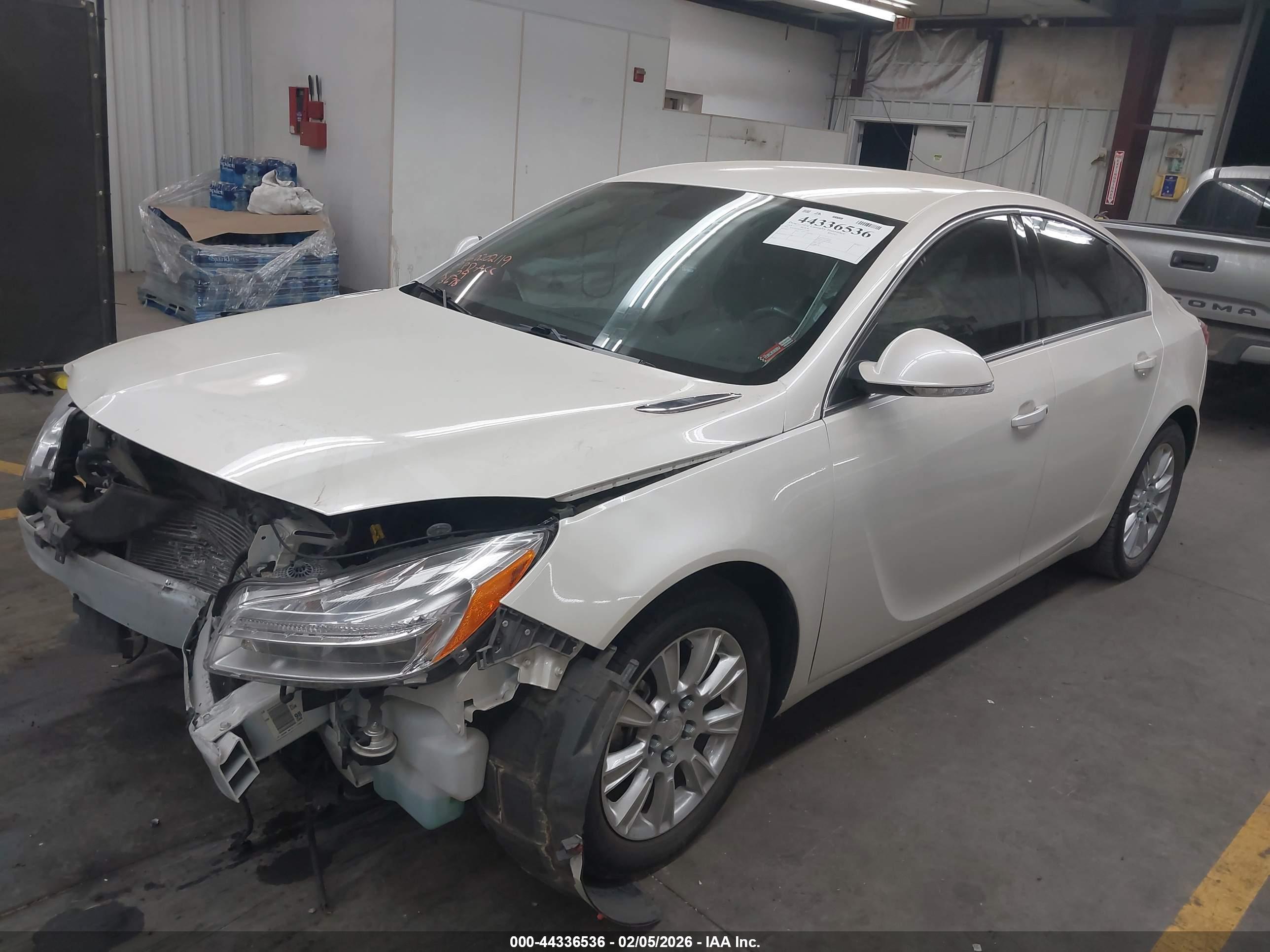 BUICK REGAL image 2