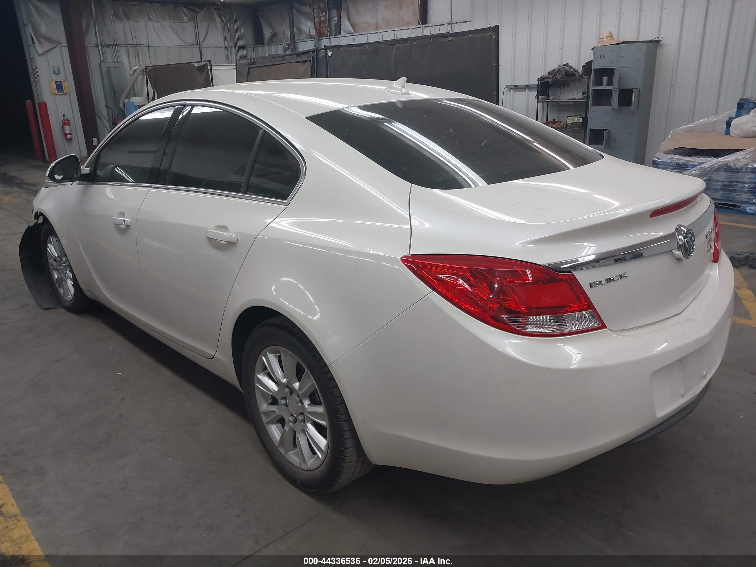 BUICK REGAL image 3
