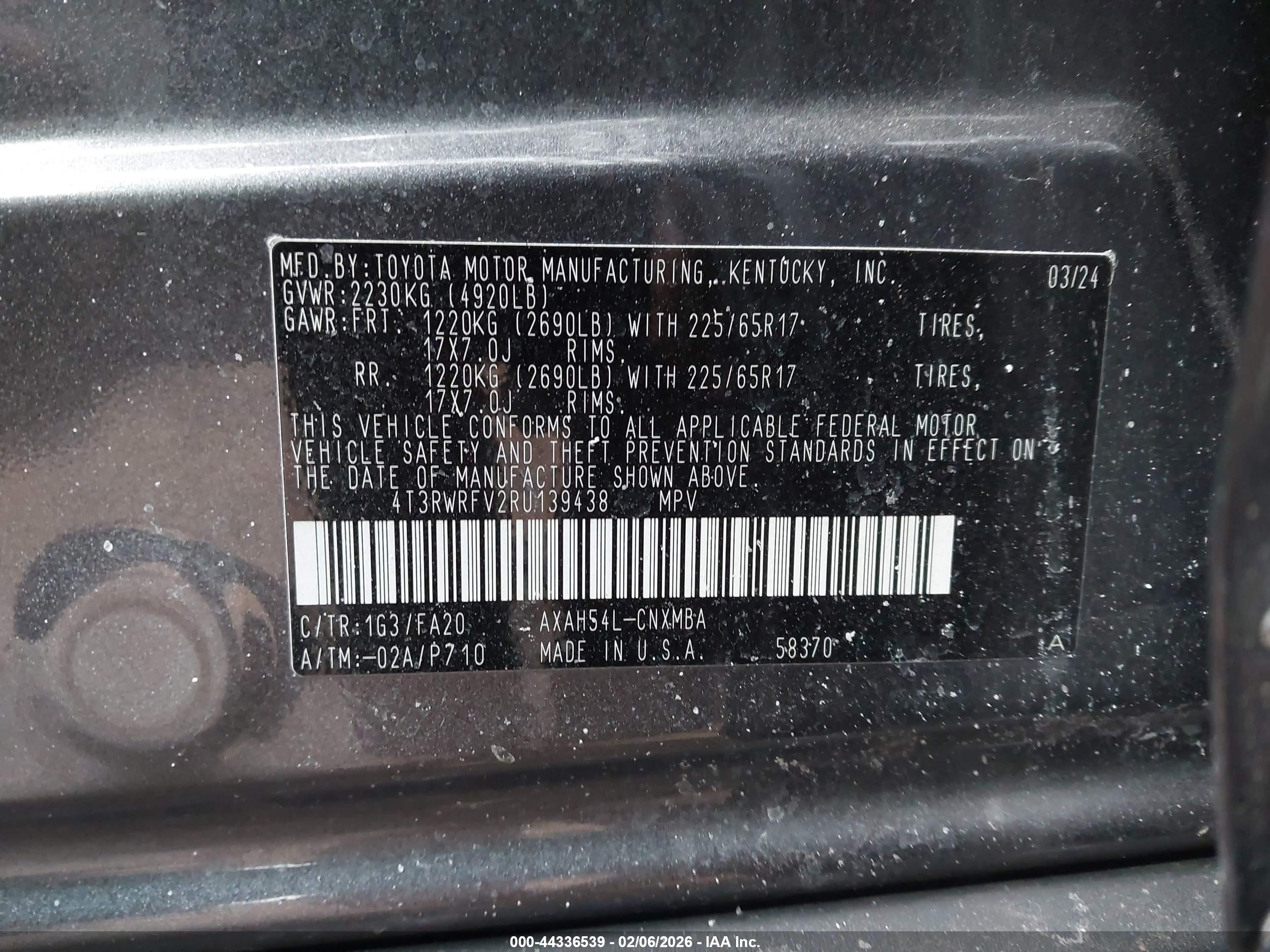 TOYOTA RAV4 image 9