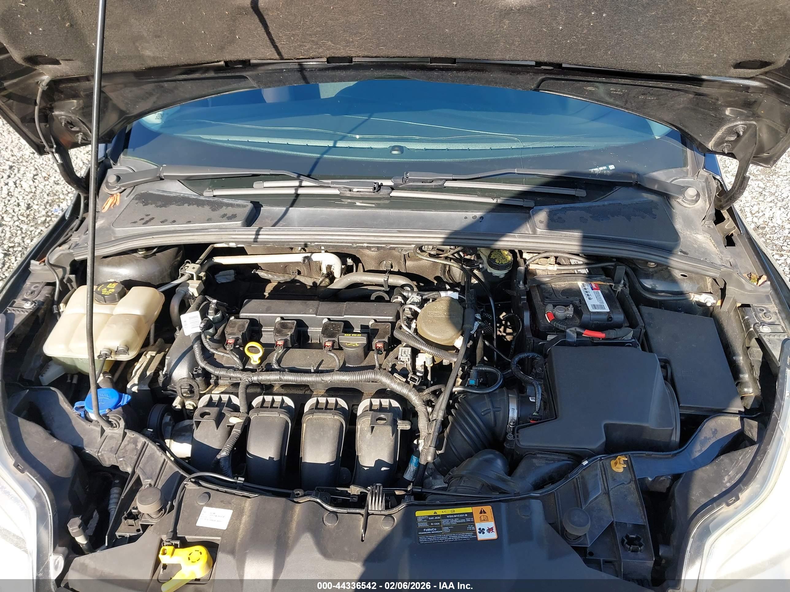 FORD FOCUS image 10