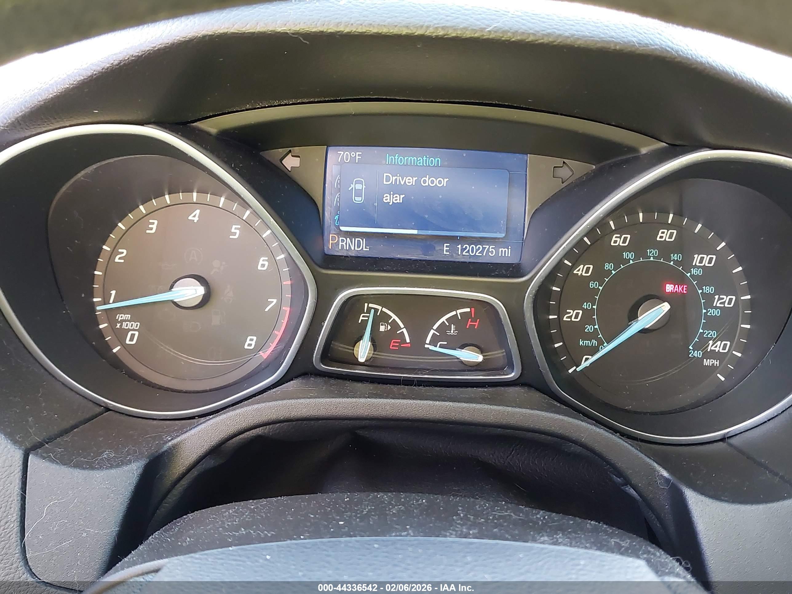FORD FOCUS image 7