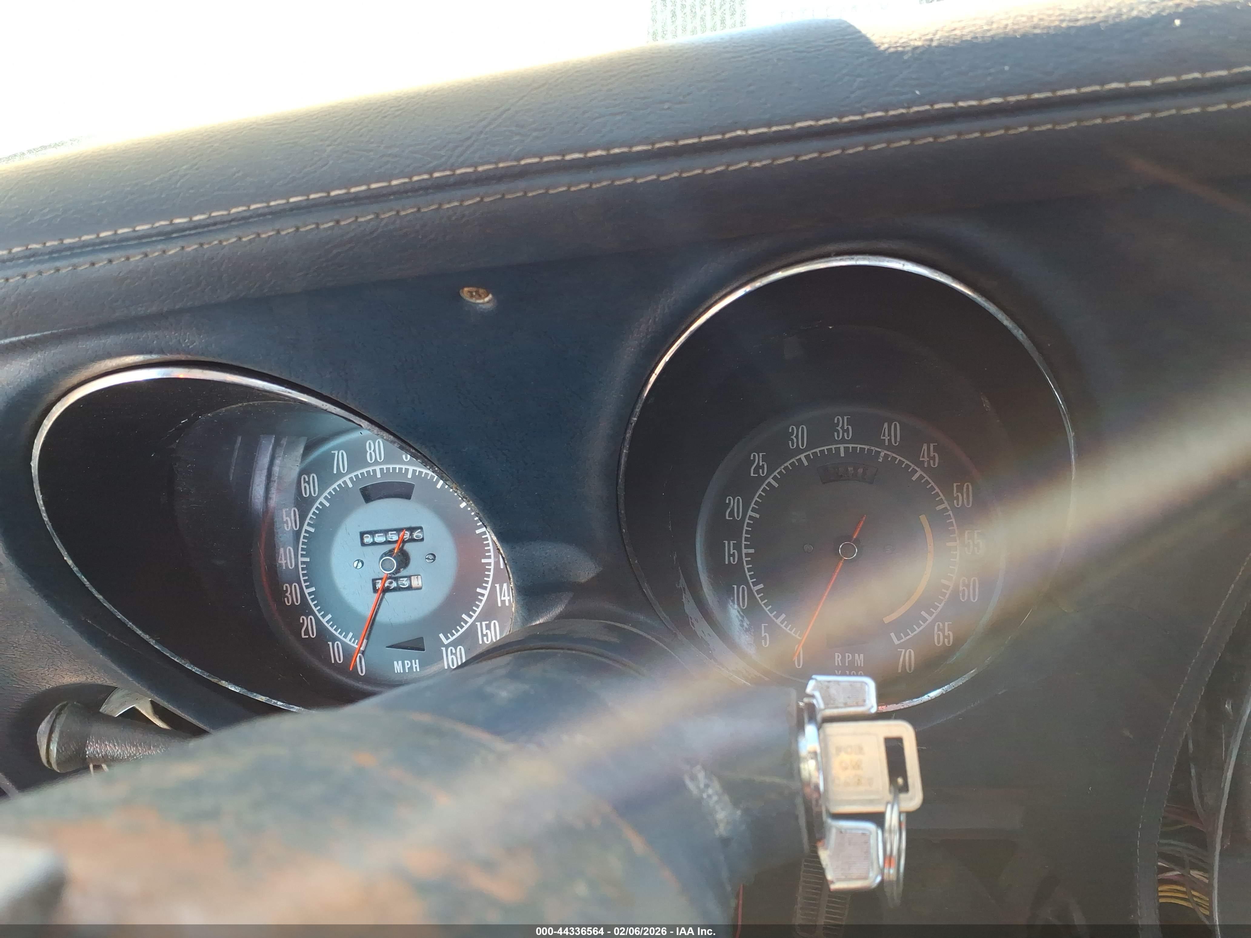 CHEVROLET CORVETTE image 7