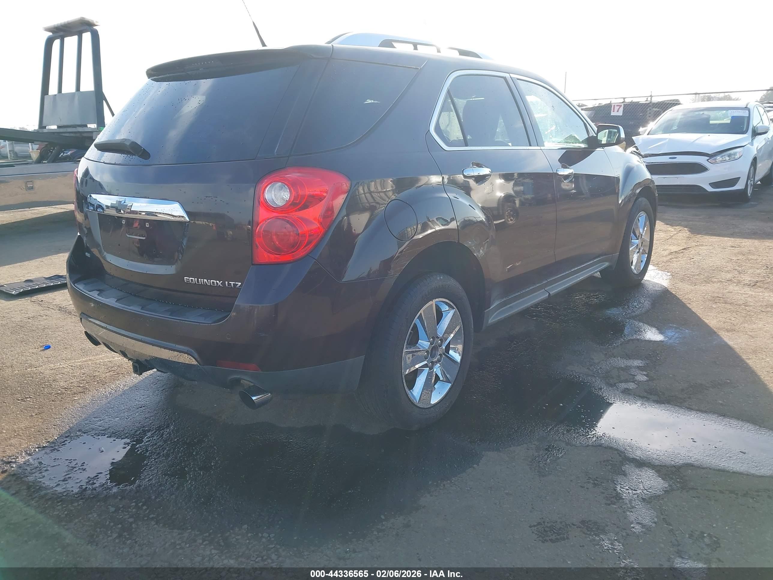 CHEVROLET EQUINOX image 4