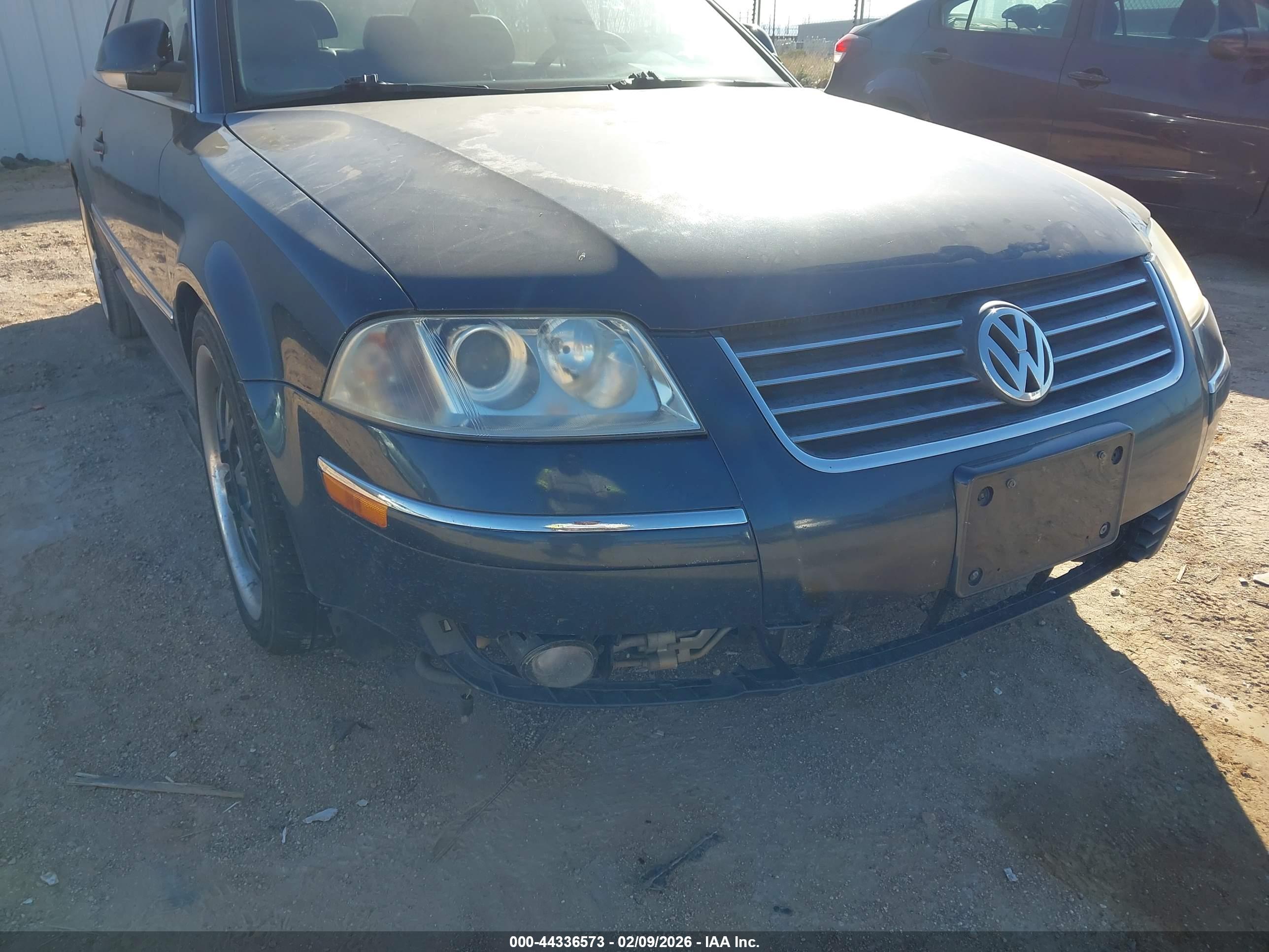VOLKSWAGEN PASSAT image 6