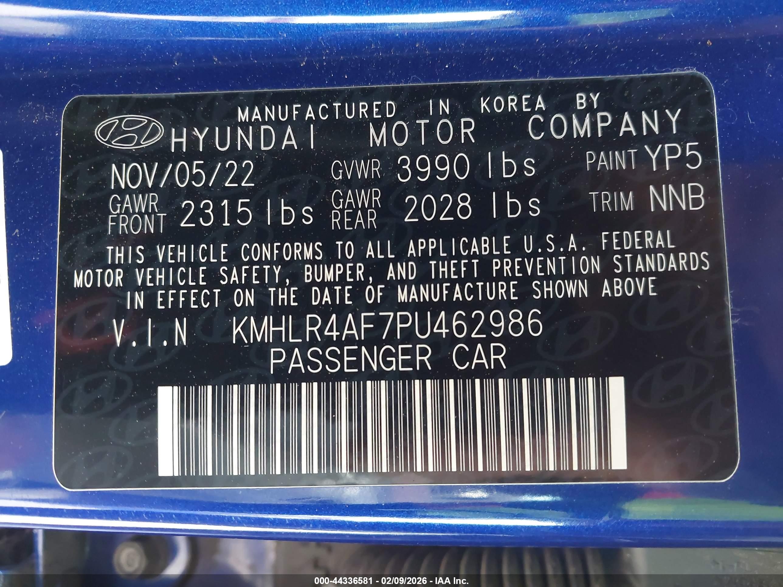 HYUNDAI ELANTRA image 9