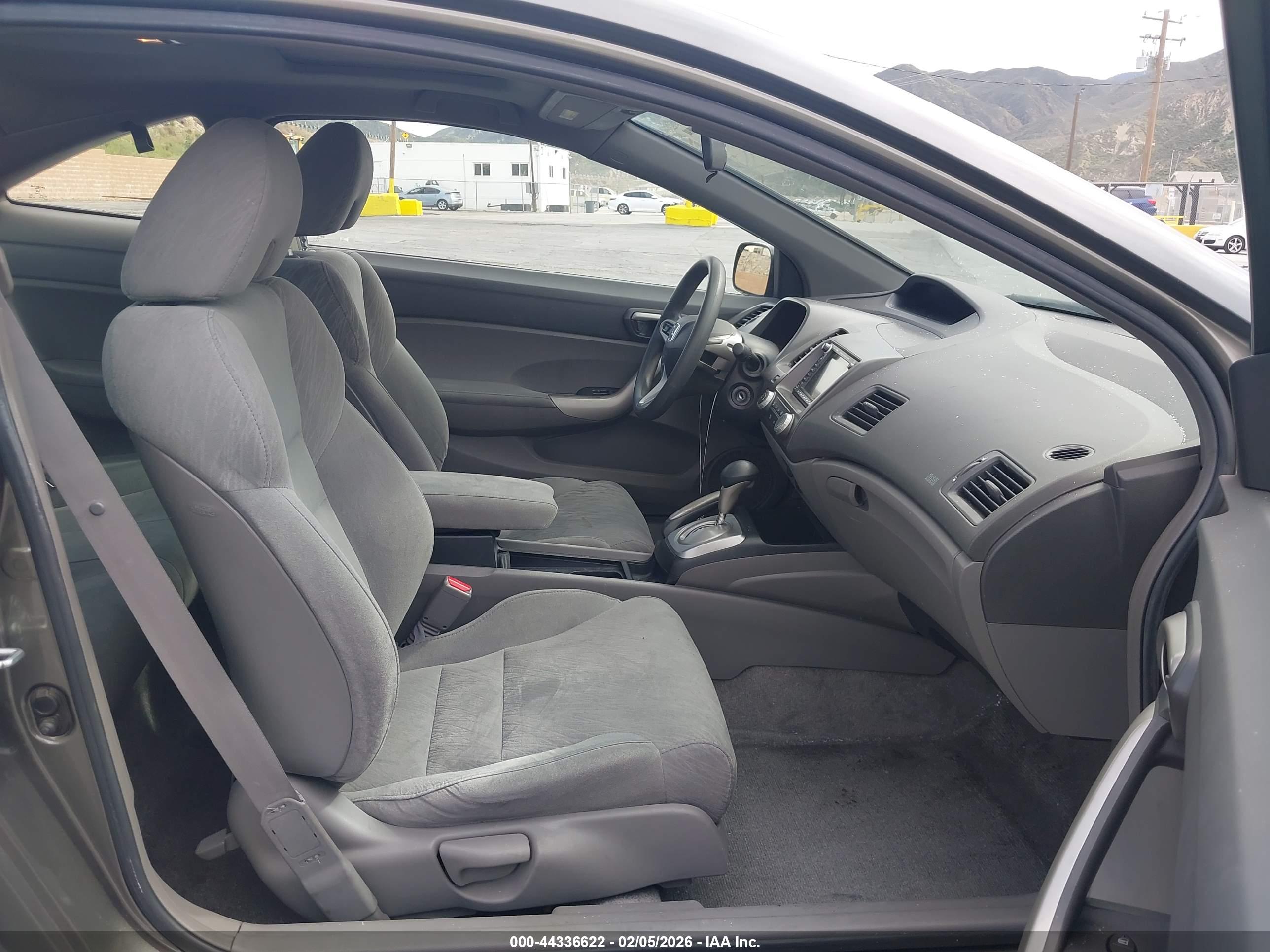 HONDA CIVIC image 5