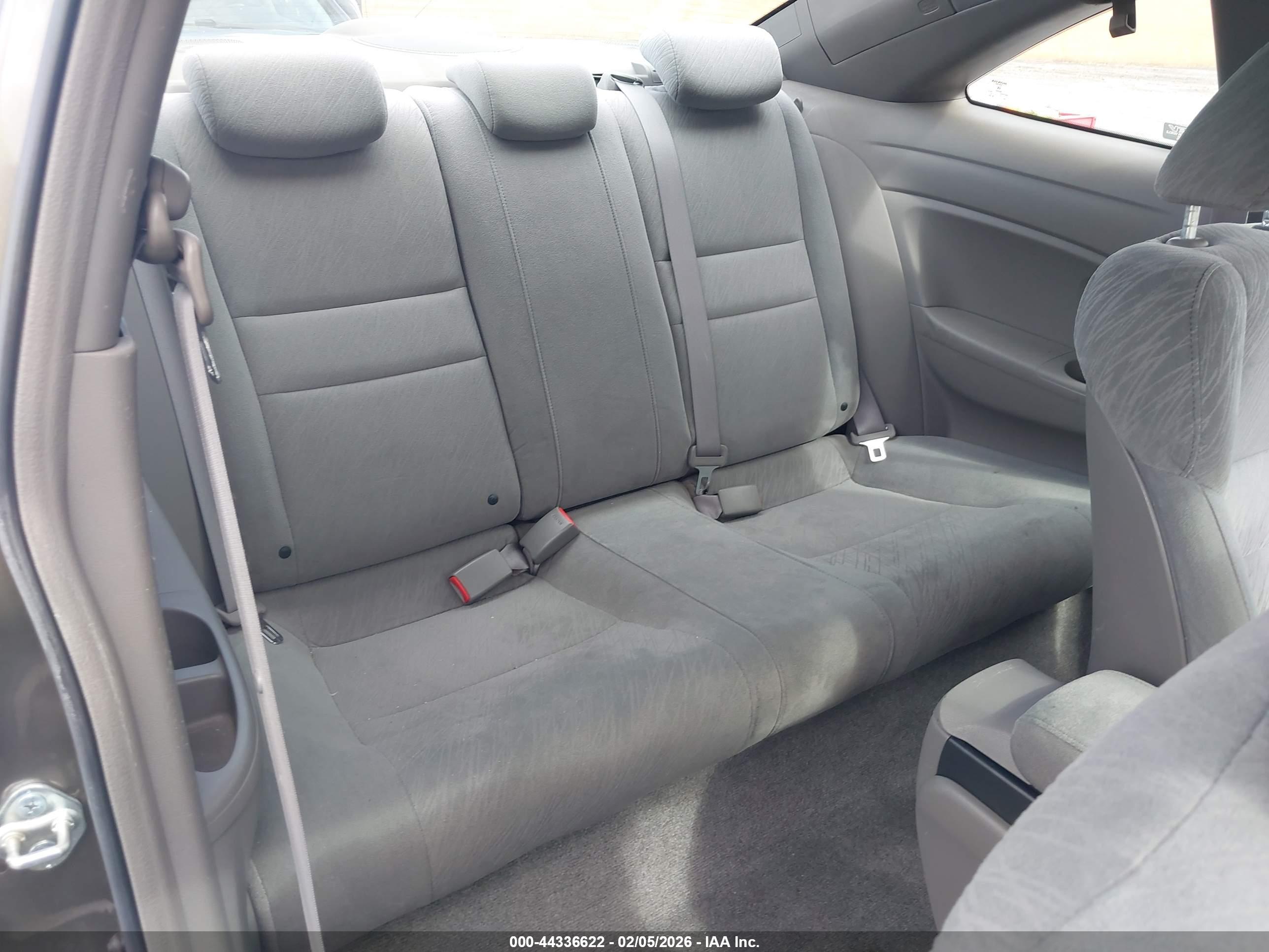 HONDA CIVIC image 8