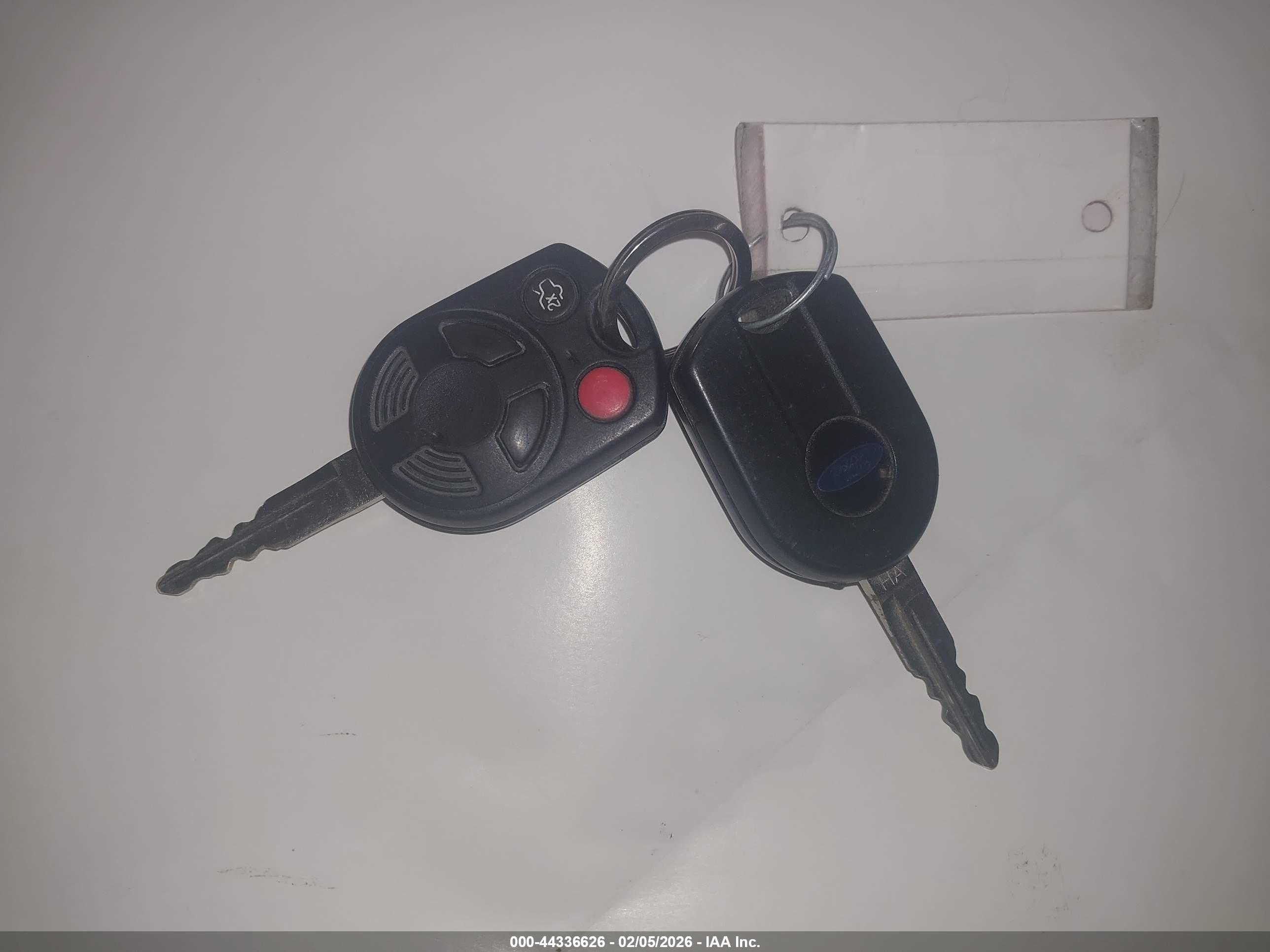 FORD ESCAPE image 11