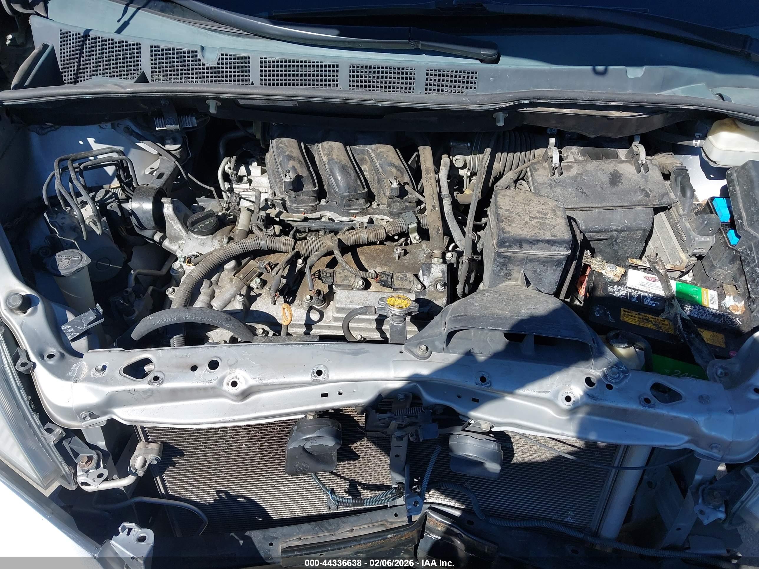 TOYOTA SIENNA image 10